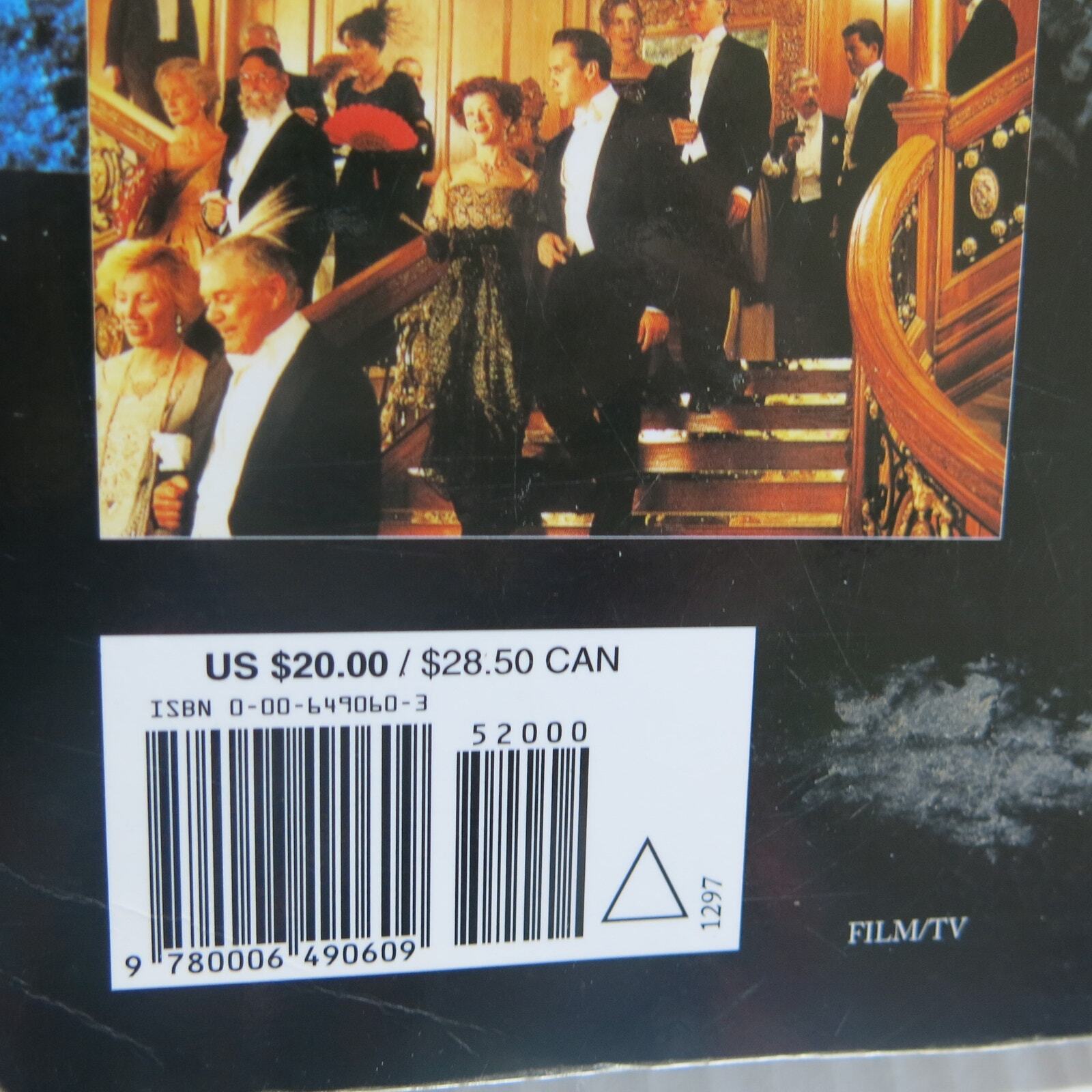 TITANIC by James Cameron Book 1997 Paperback 178 Pages Photographs Historical