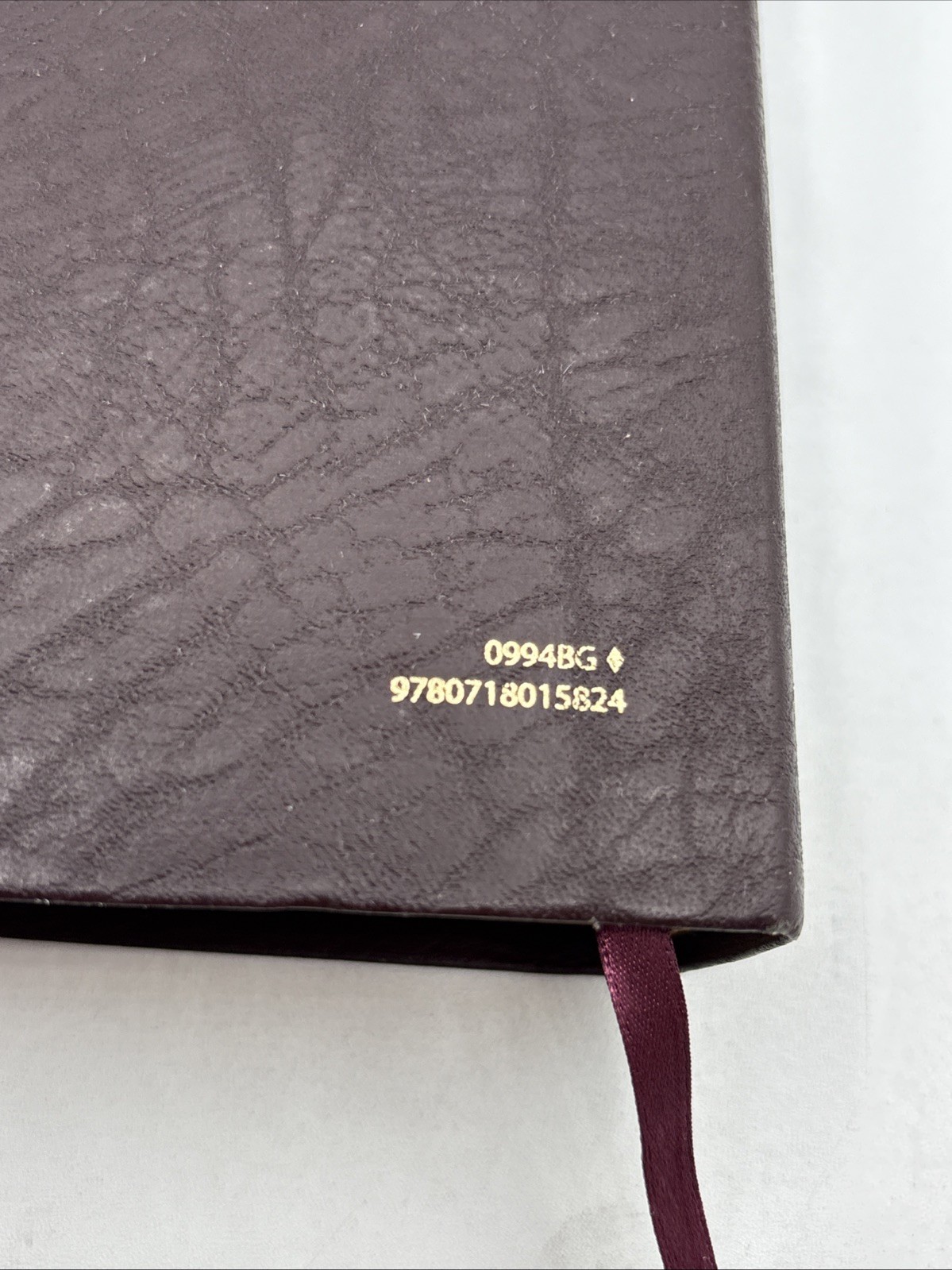 NKJV Bible Giant Print Center-Column Reference Nelson Bonded Leather