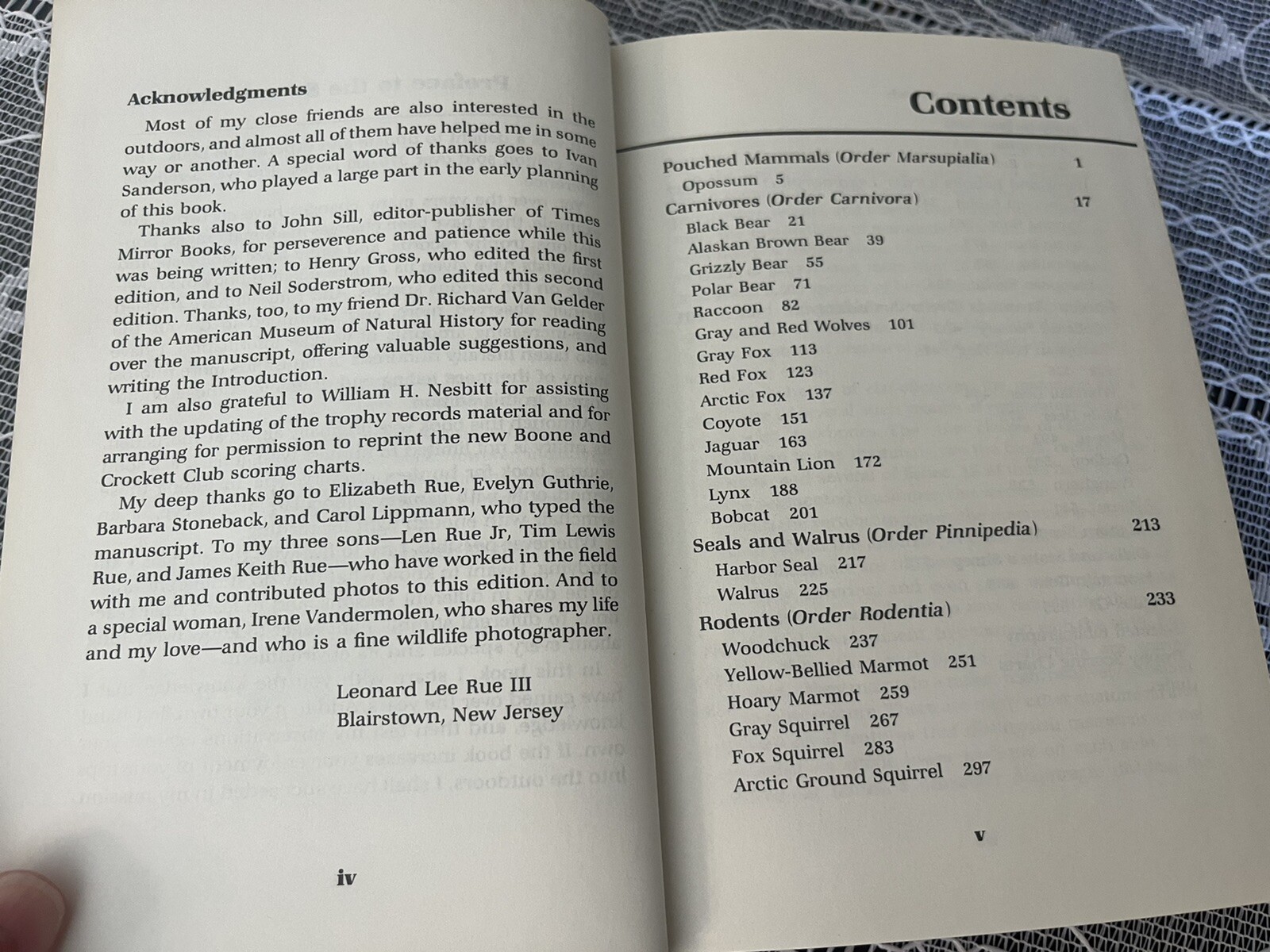 Outdoor Life Bks.: Complete Guide to Game Animals : A Field Book of North…