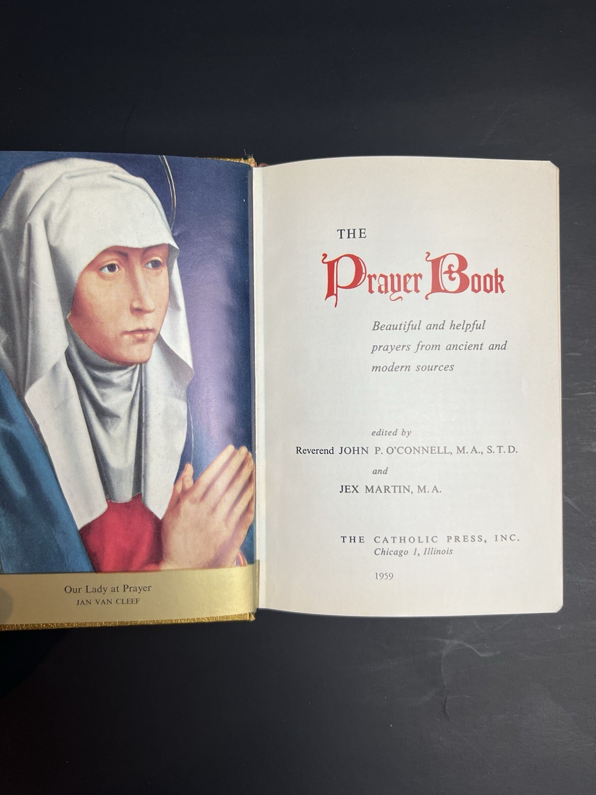 THE CATHOLIC MISSAL The Catholic Press 1959 HC Gold Gilded