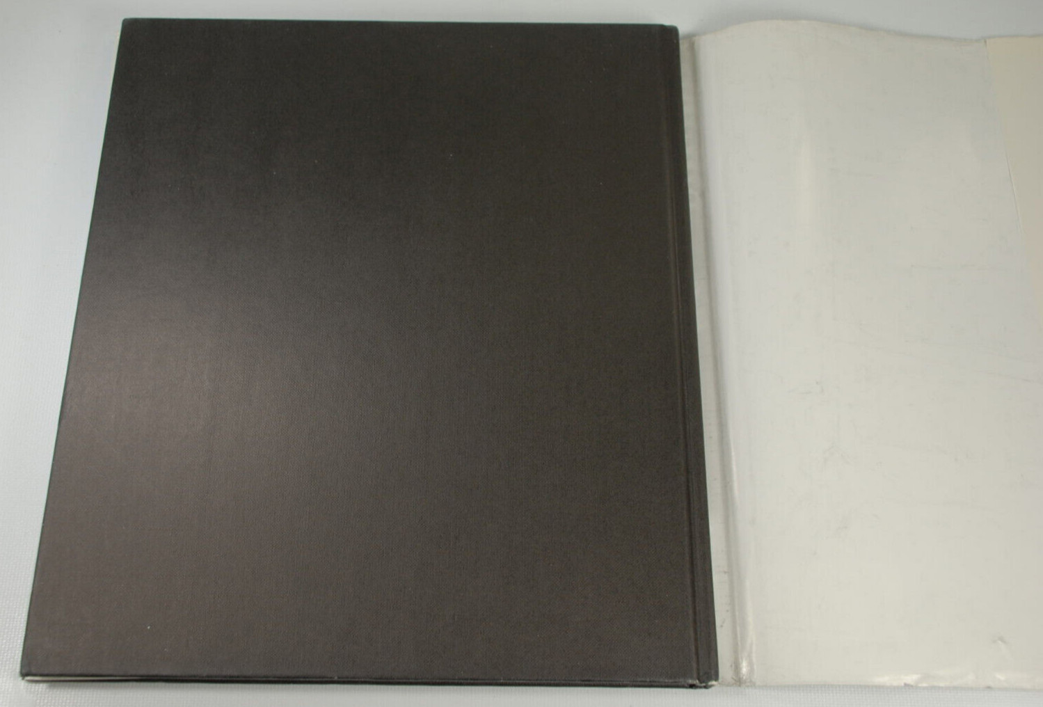 Lighthouses LARGE 12.5 x 11 in HARDCOVER by F. Ross Holland – 1995 Metro Books