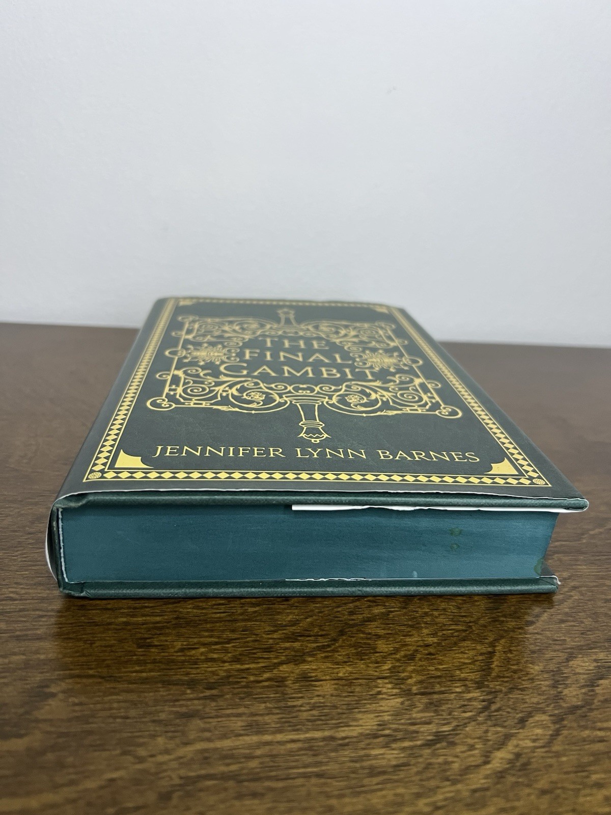The Final Gambit Fairyloot Exclusive Edition *SIGNED*