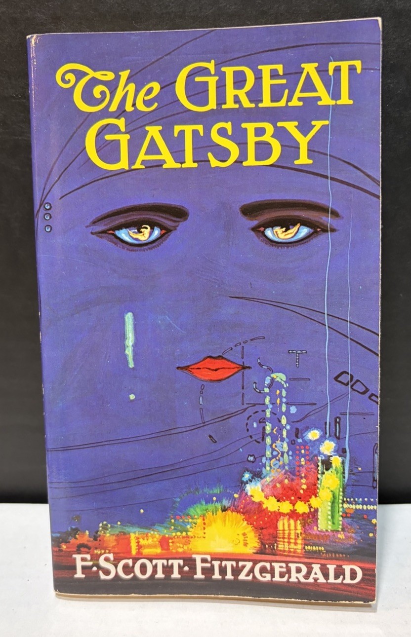 Vintage 1988 Collier Books PB “THE GREAT GATSBY” by F. Scott Fitzgerald