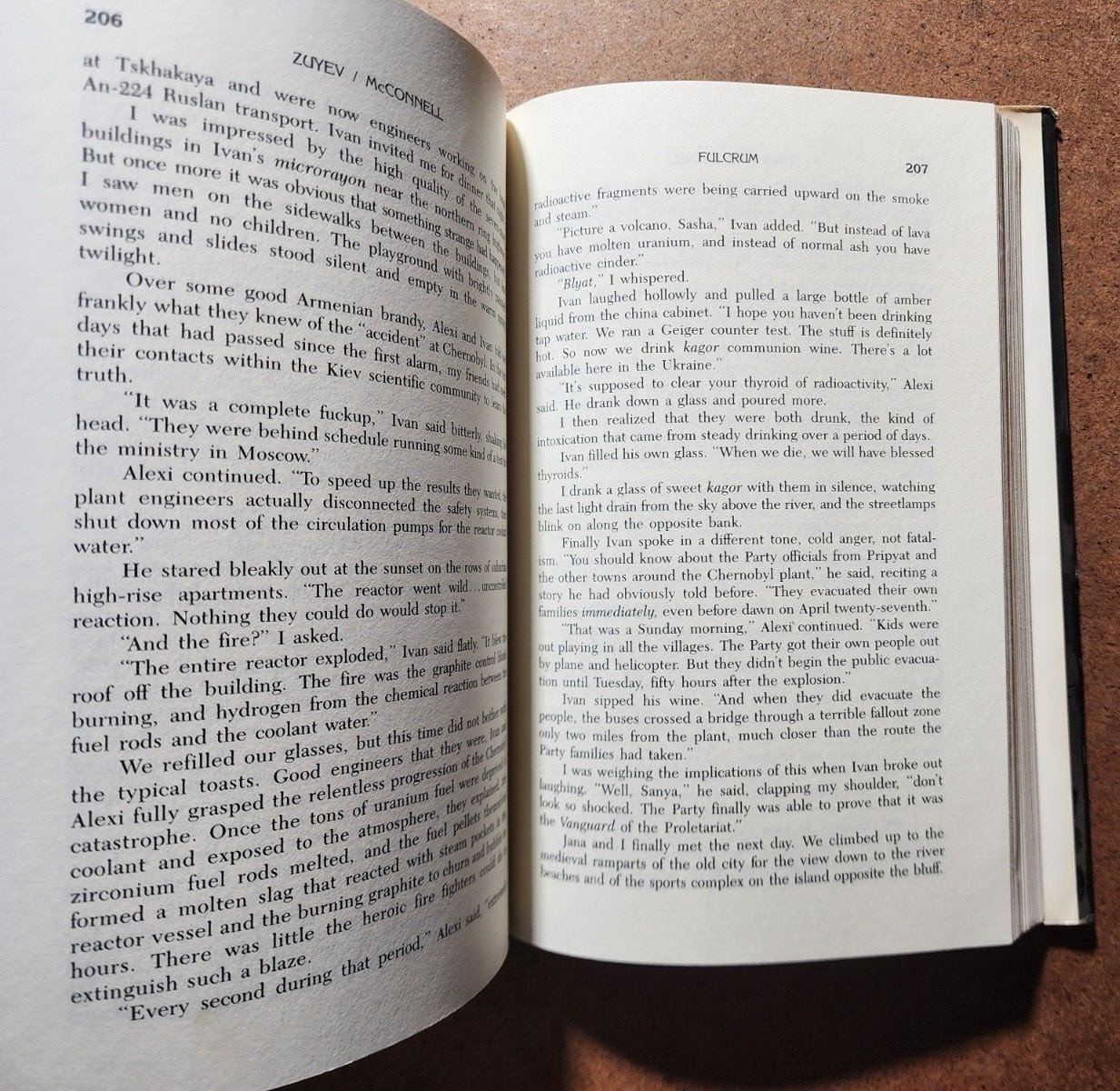 FULCRUM Top Gun Pilots Escape from Soviet Emp. Alexander Zuyev SIGNED 1st Print