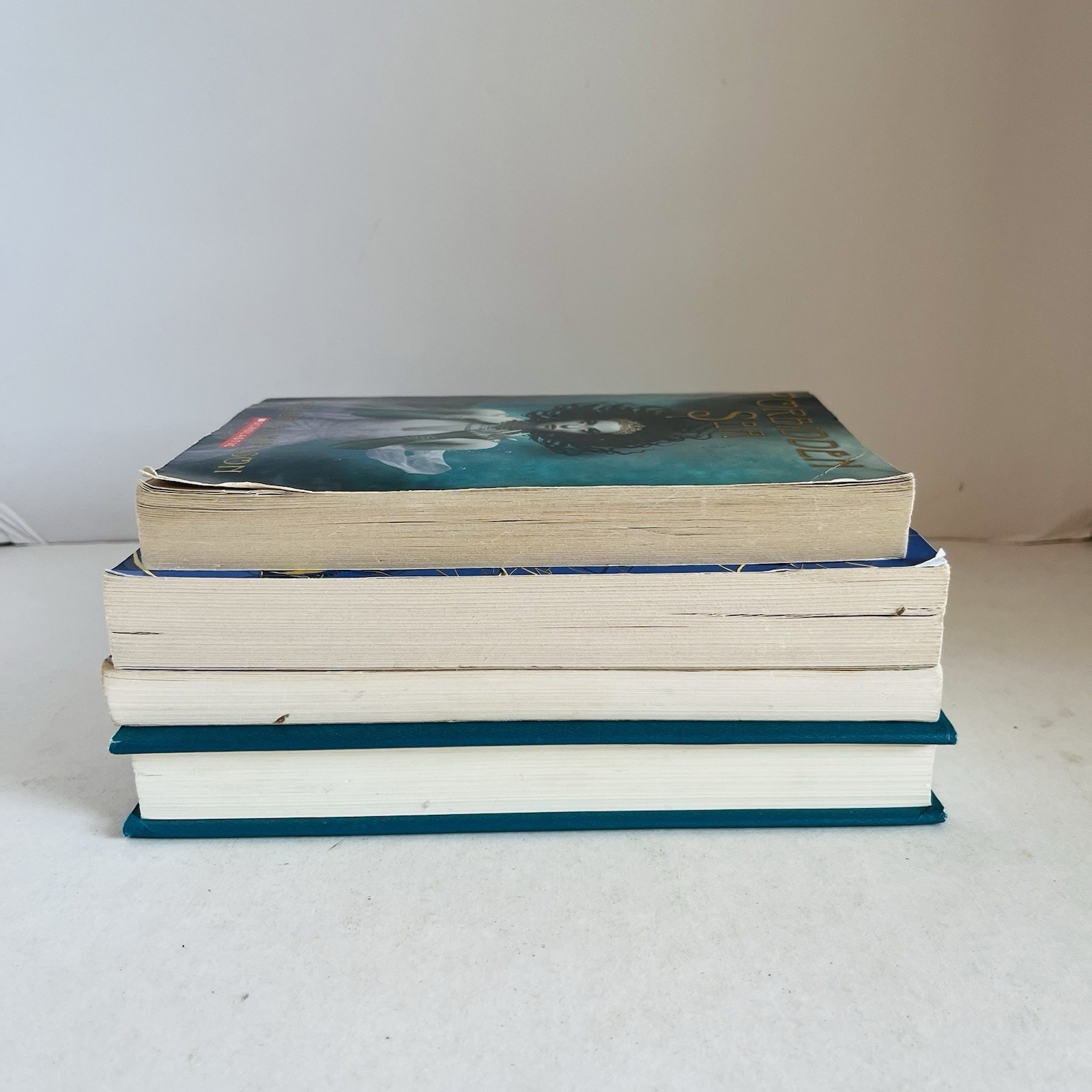 Lot 4 YA High School Books Novels Homeschool Dystopian Crimes Grindelwald Unwind