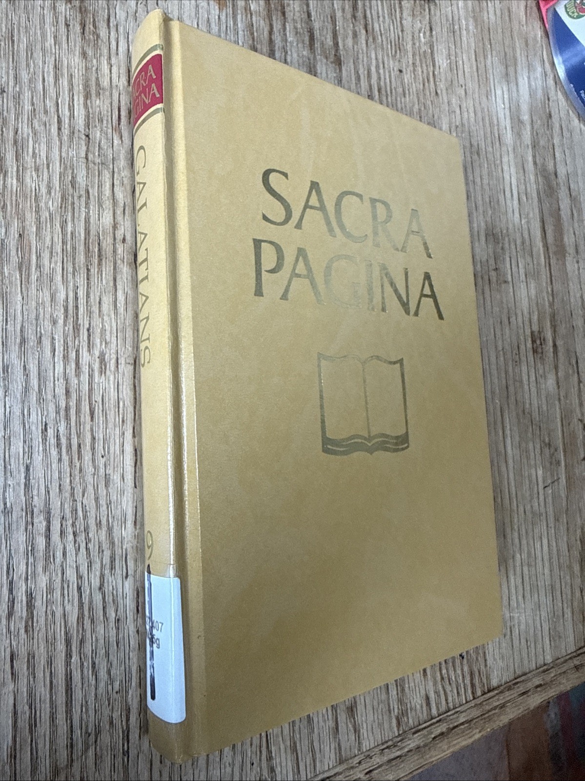 Galatians (Sacra Pagina Series)volume 9 – Hardcover By Matera, Frank J – VG