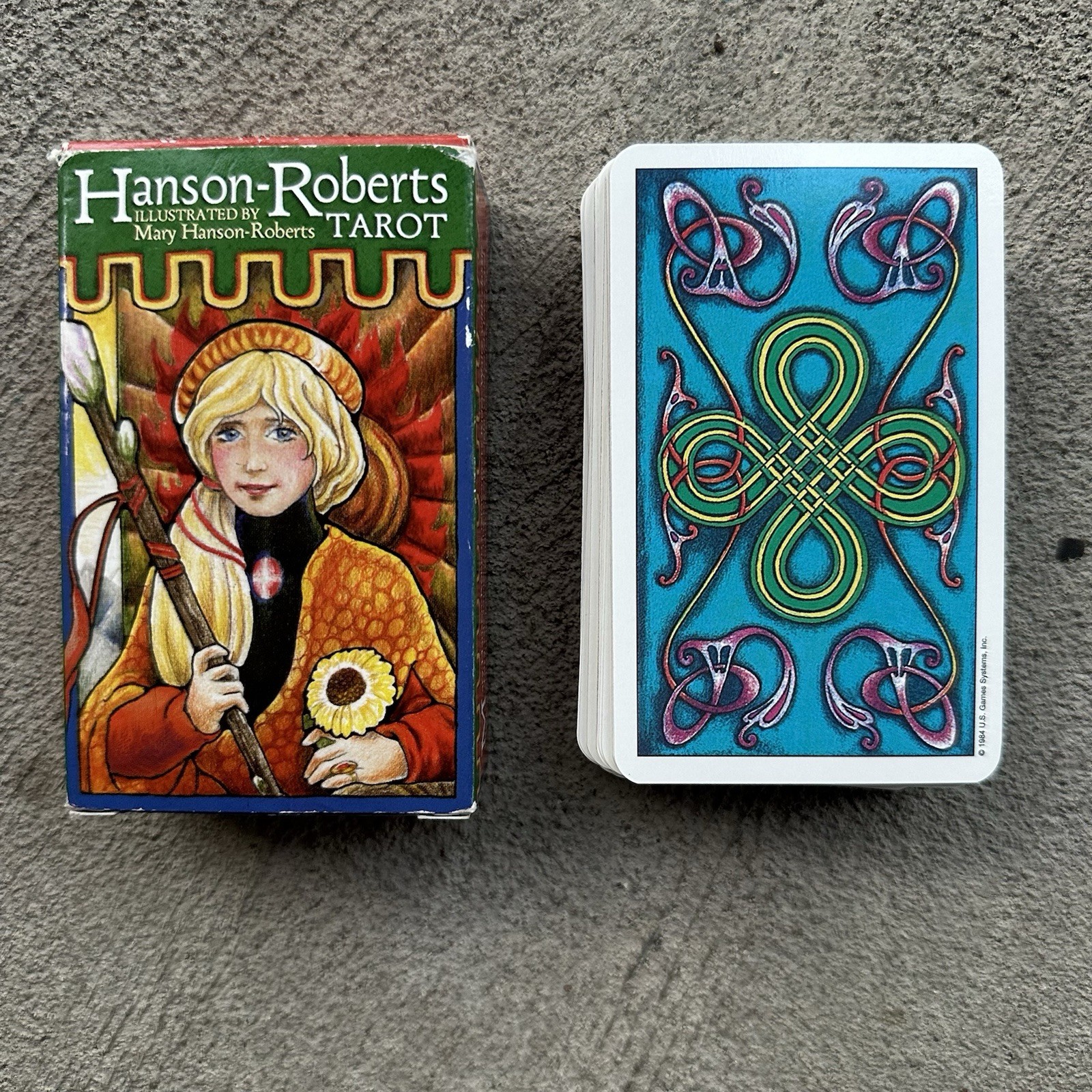 Mary Hanson-Roberts Hanson-Roberts Tarot Deck (Cards)