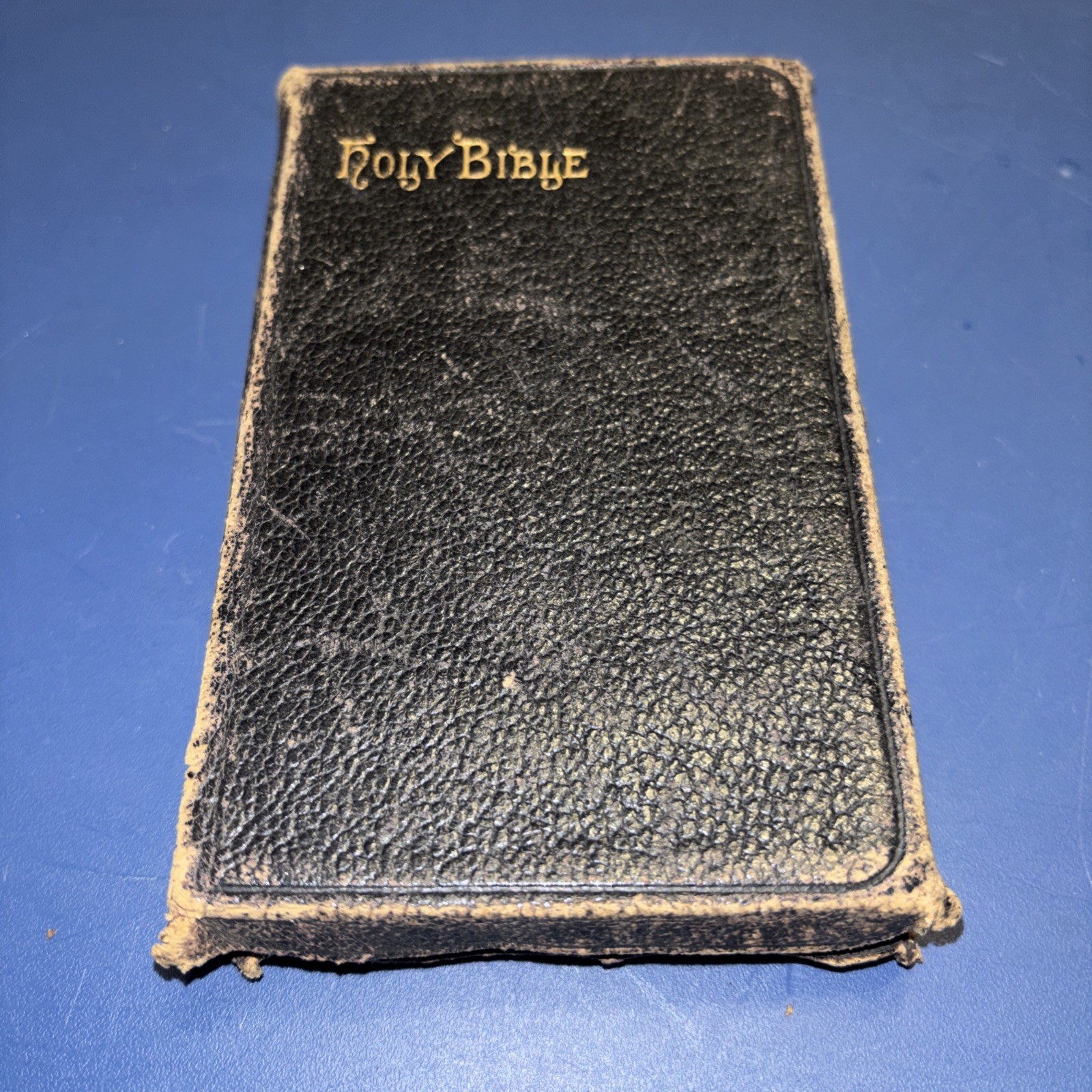 Antique 1898 Oxford Holy Bible KJV Pocket Bible Maps Gilt Edges 5.5″x3.5″