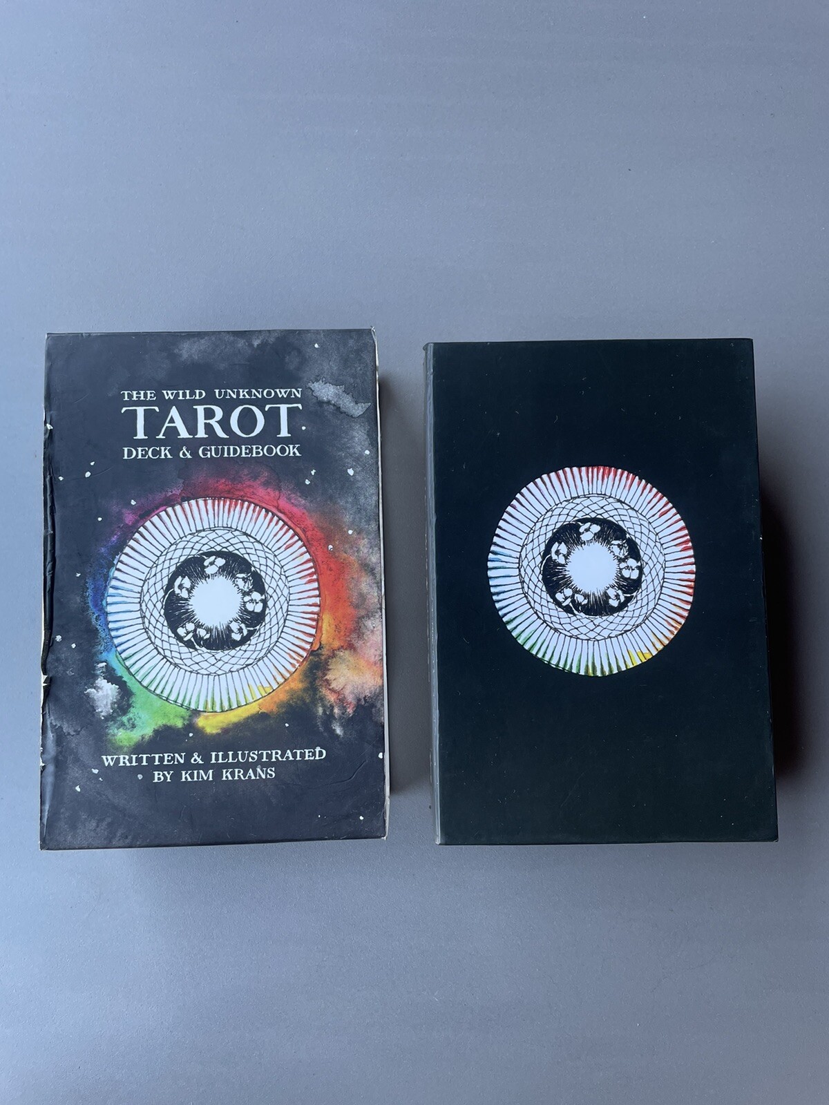 The Wild Unknown Tarot Deck and Guidebook (Official Keepsake Box Set)