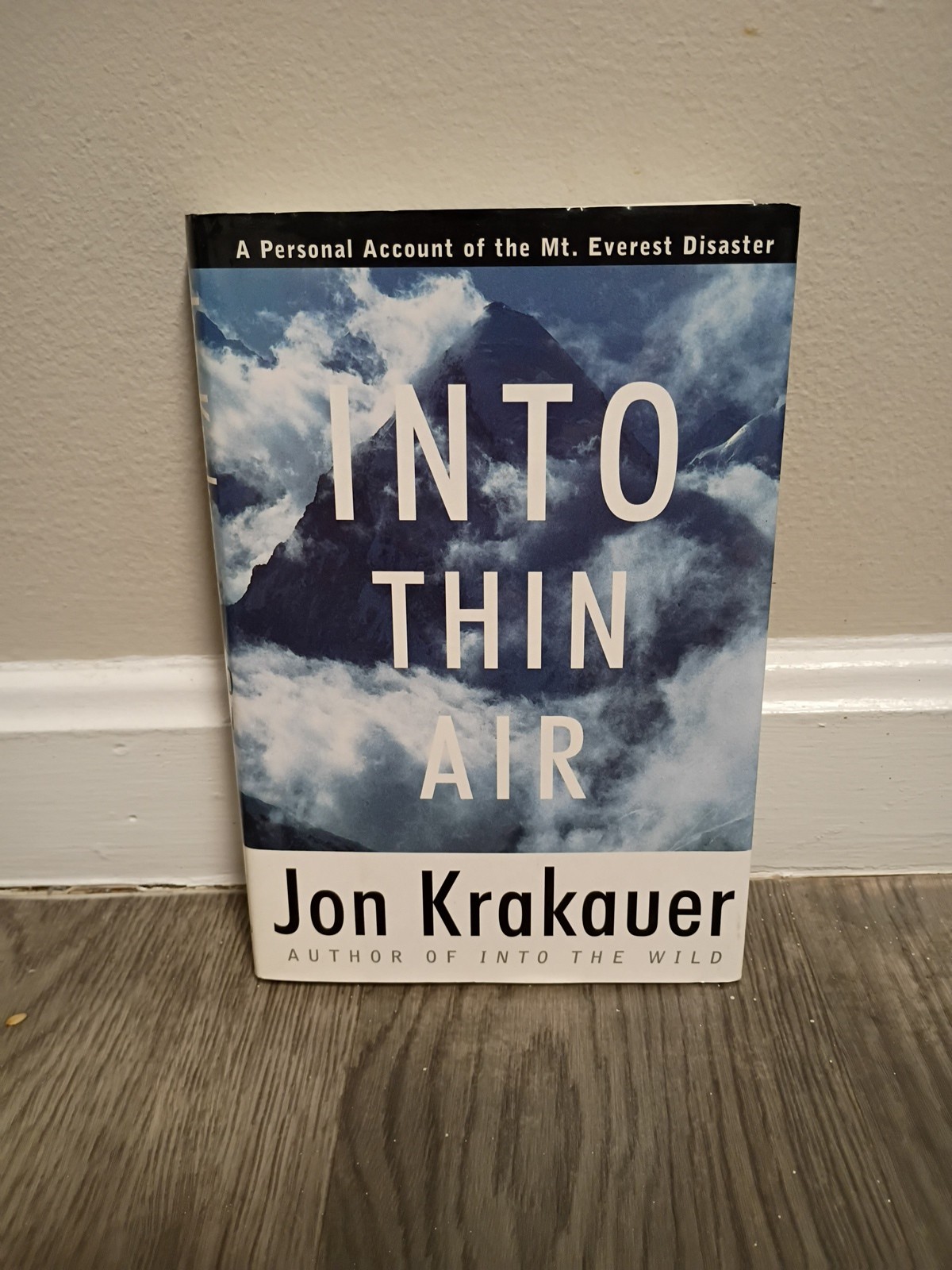 Into Thin Air (1997) – Jon Krakauer – True First Edition, First Printing VF-EX