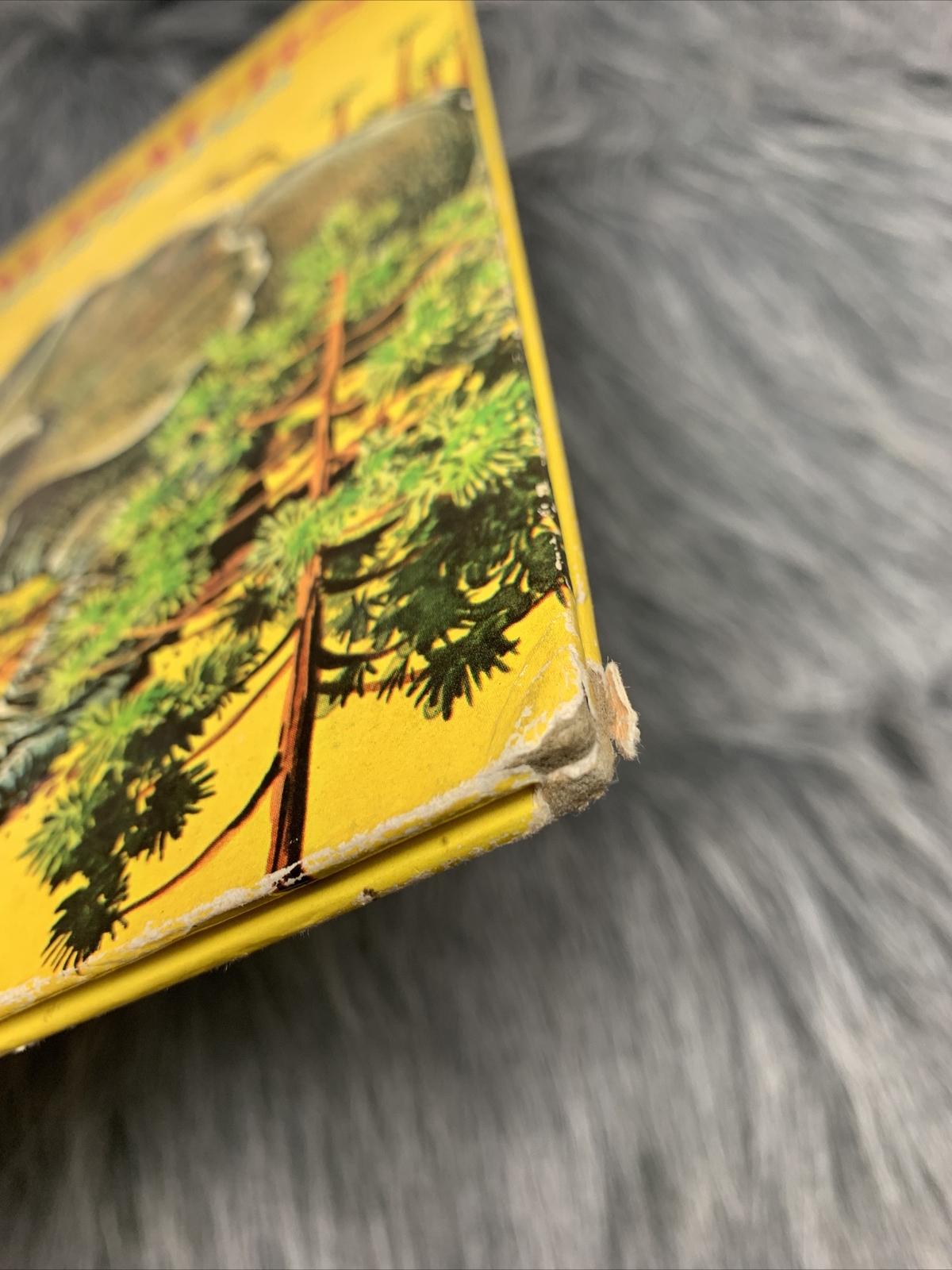 A Golden Book Dinosaurs Giants Of The Past By Eileen Daly C.1974 illust Rod Ruth