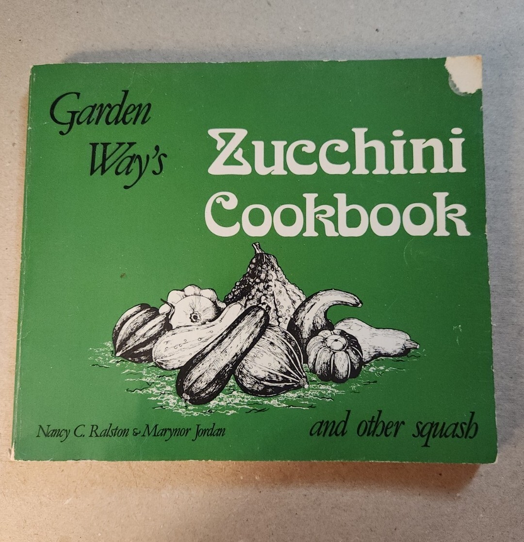 Vintage Cookbook Recipes Kitchen Garden Ways Zucchini Squash 140 Pages Casserole