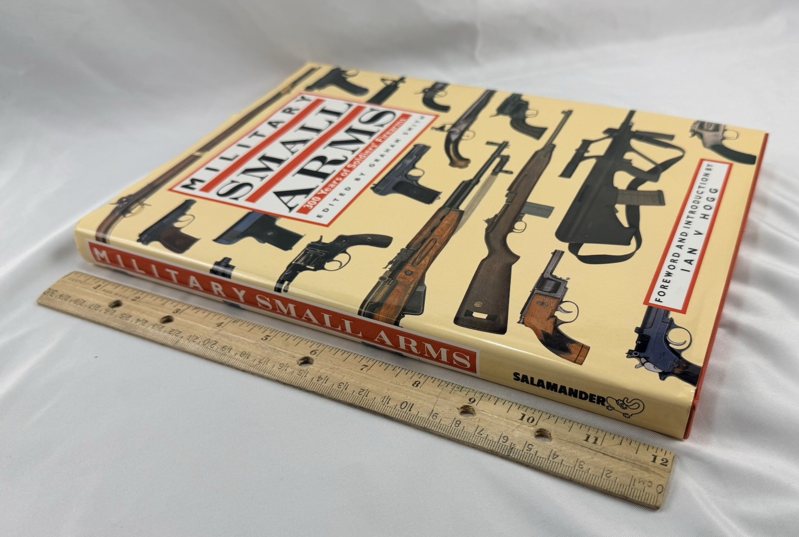 Military Small Arms 300 Years of Soldiers’ Firearms Graham Smith Salamander Book