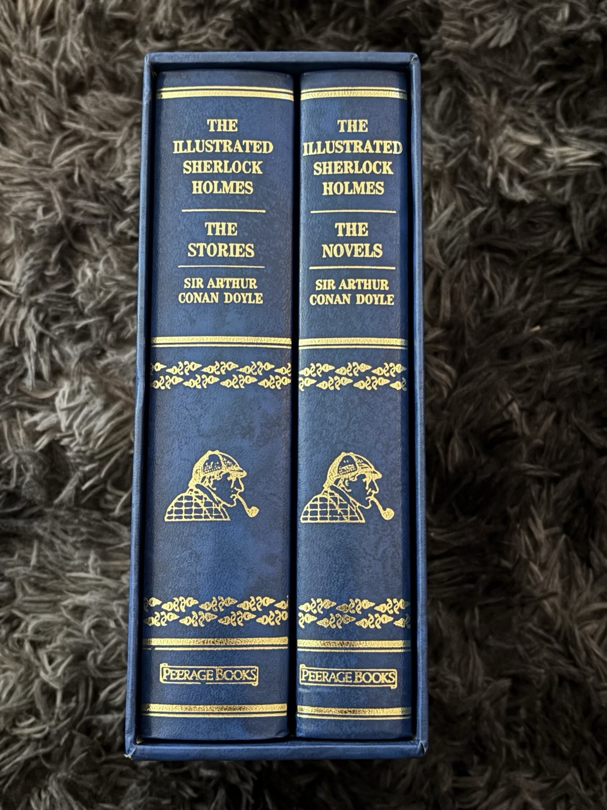 Illustrated Sherlock Holmes Box Set by Sir Arthur Conan Doyle, Peerage 1990