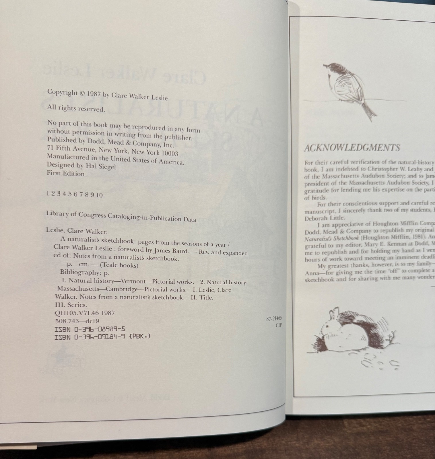 A Naturalist’s Sketchbook: Pages from the Seasons of a Year HC W/DJ