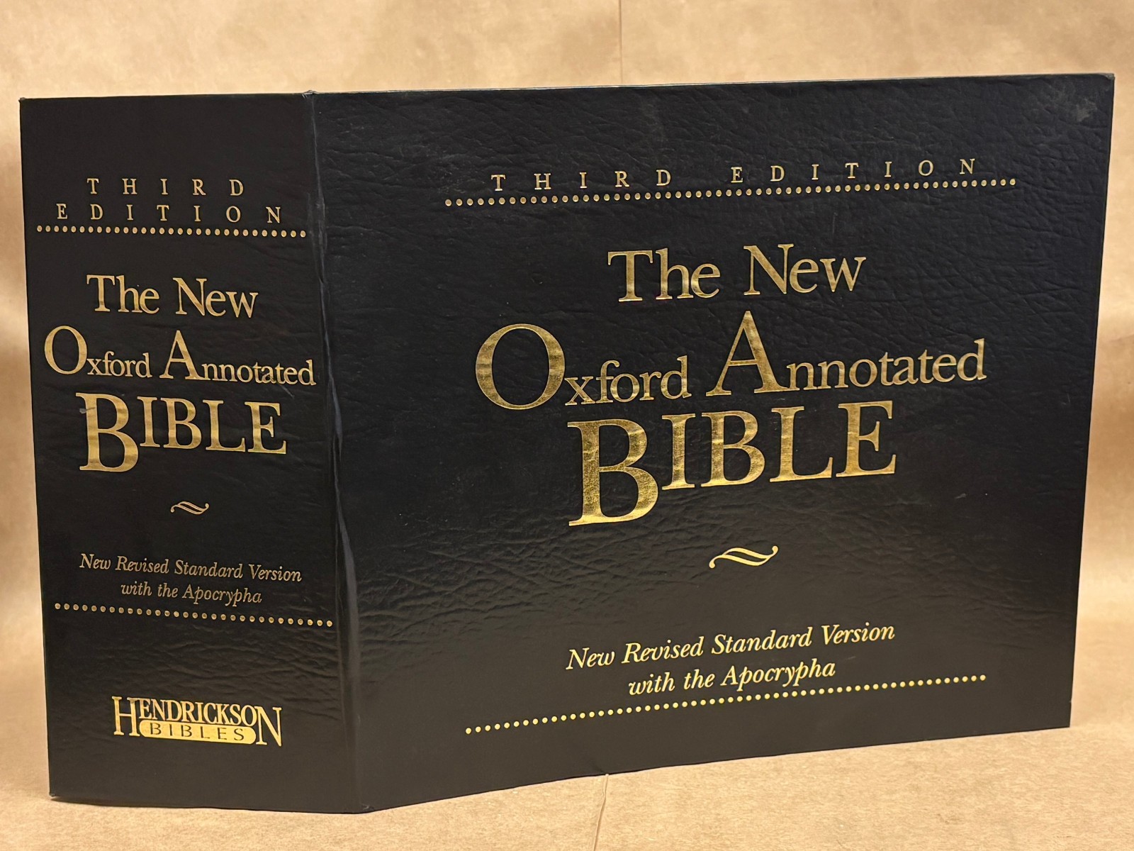 The New Oxford Annotated Bible Hendrickson Bibles NRSV 3rd Edition Apocrypha