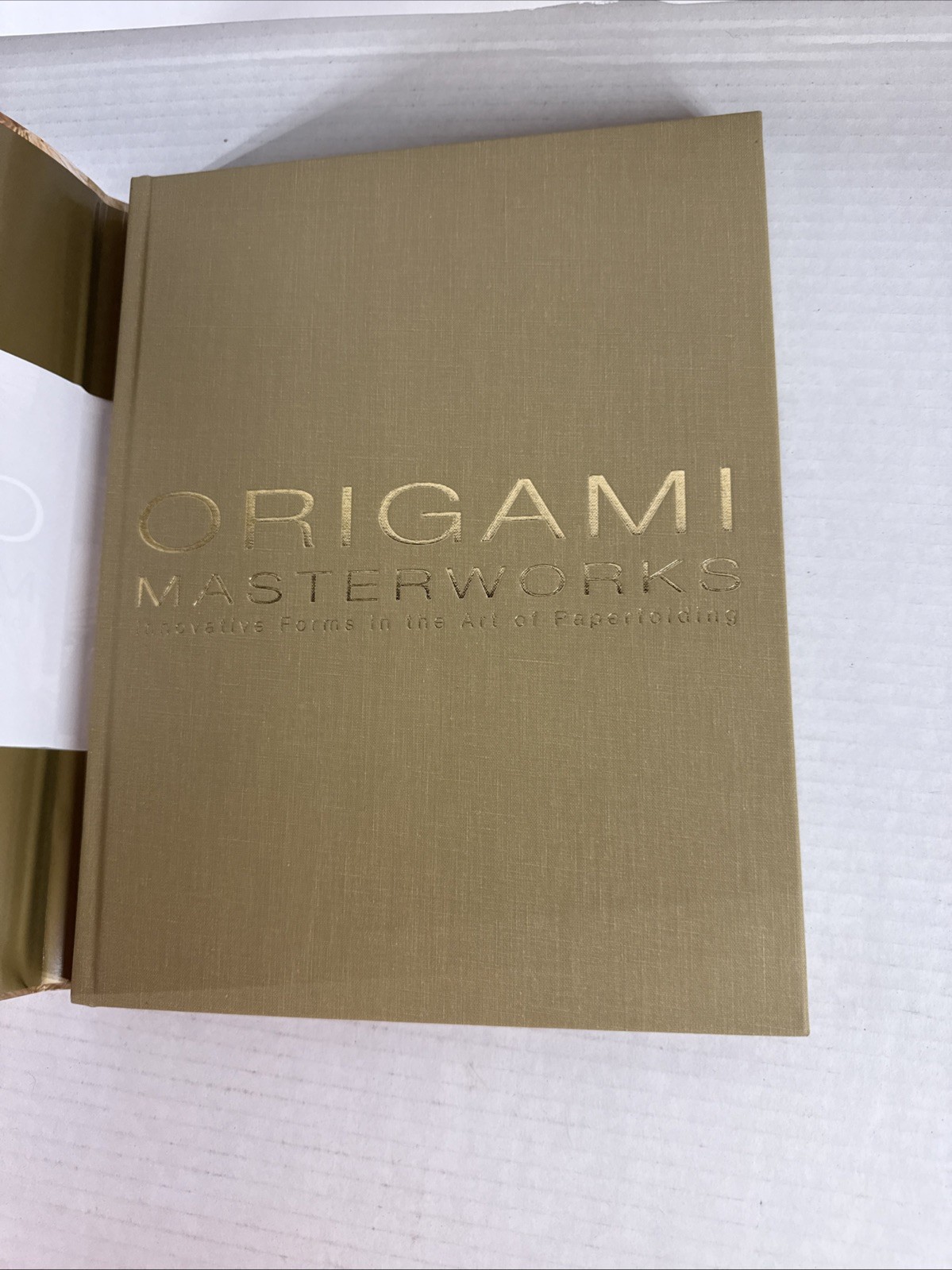 ORIGAMI MASTERWORKS 2003 MINGEI INT MUSEUM, 159 PAGES BEAUTIFUL PIECES, ￼￼￼