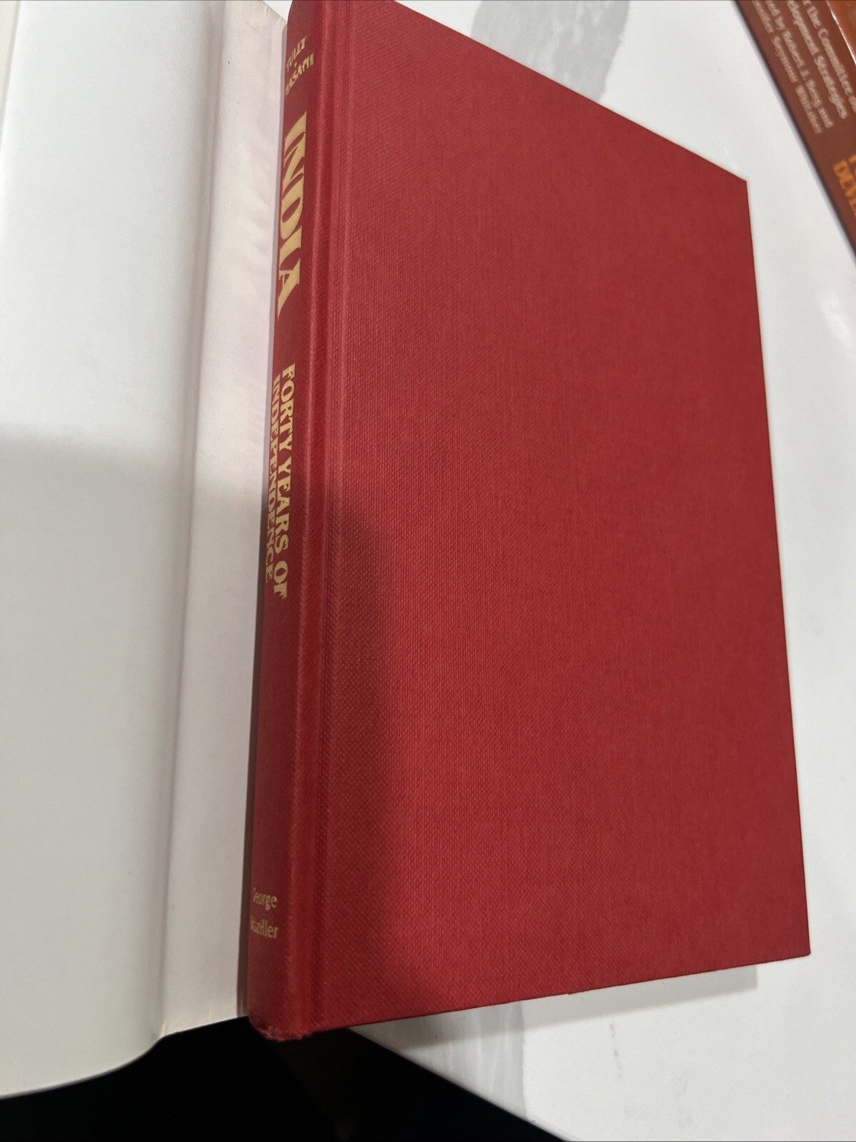 India : Forty Years of Independence by Mark Tully and Zareer Masani (1988,…