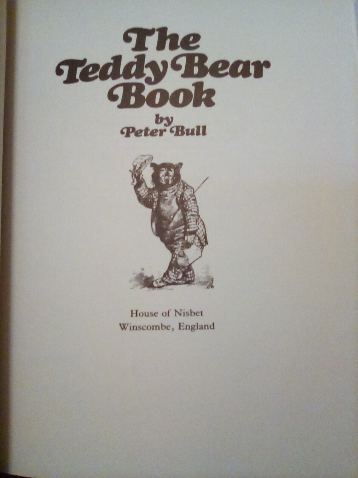 “The Teddy Bear Book” by Peter Bull Very Good Limited Edition # 187 HC w/Box