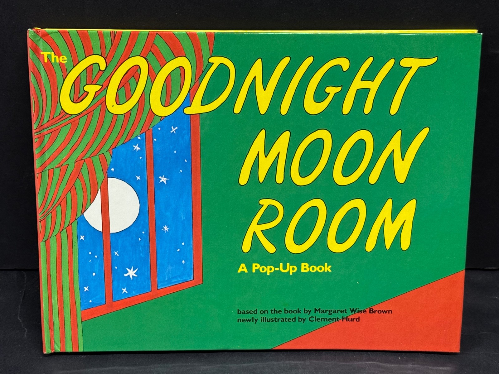 The Goodnight Moon Room A Pop-Up Book based on book by Margaret Wise Brown HURD