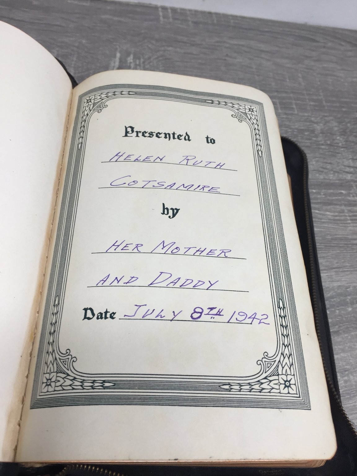 Holy Bible Self-Pronouncing S.S. Teachers Red Letter 1926 National Bible Press