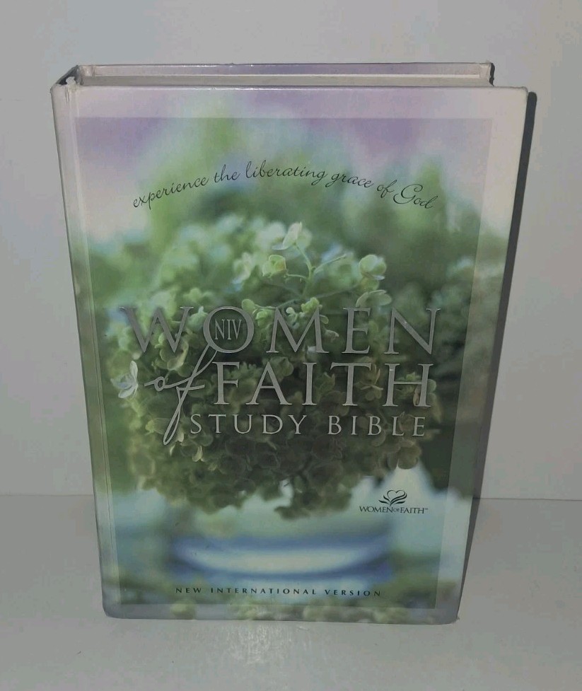 Women of Faith Study NUV Bible -Experience the Liberating Grace of God Zondervan