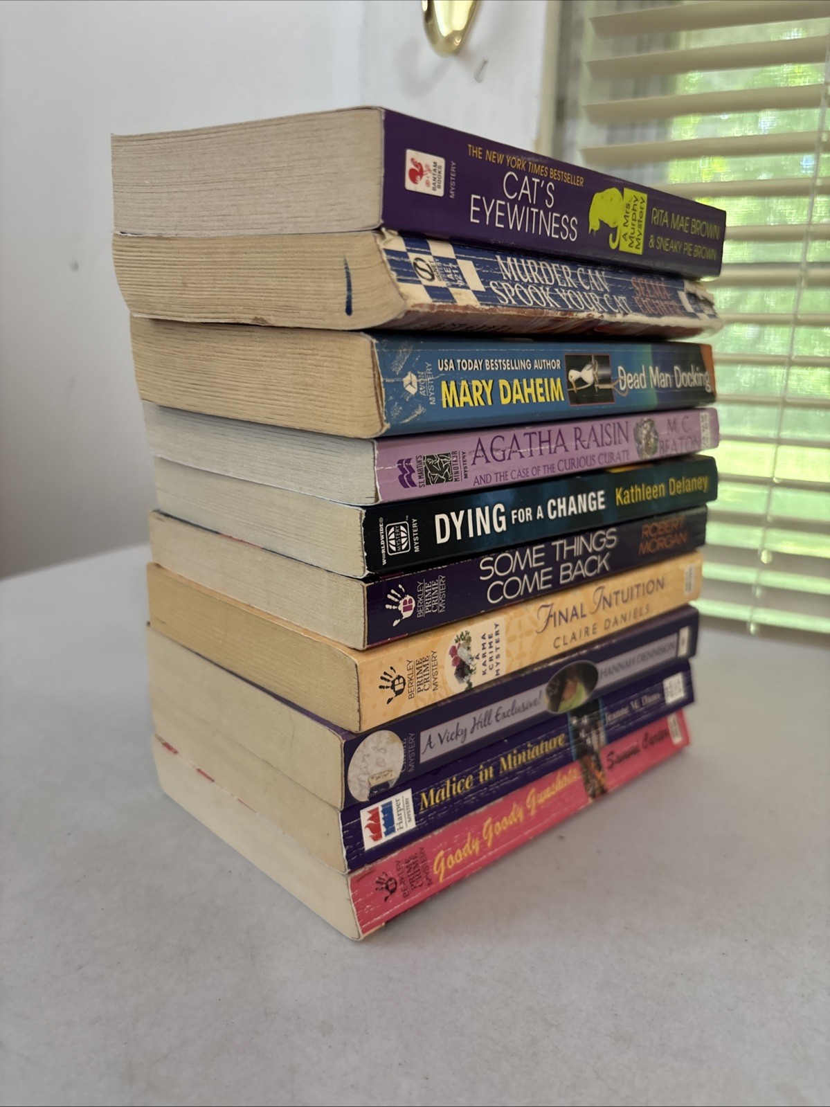 Lot of 10 – Cozy Mysteries – Mixed Authors – FREE SHIPPING