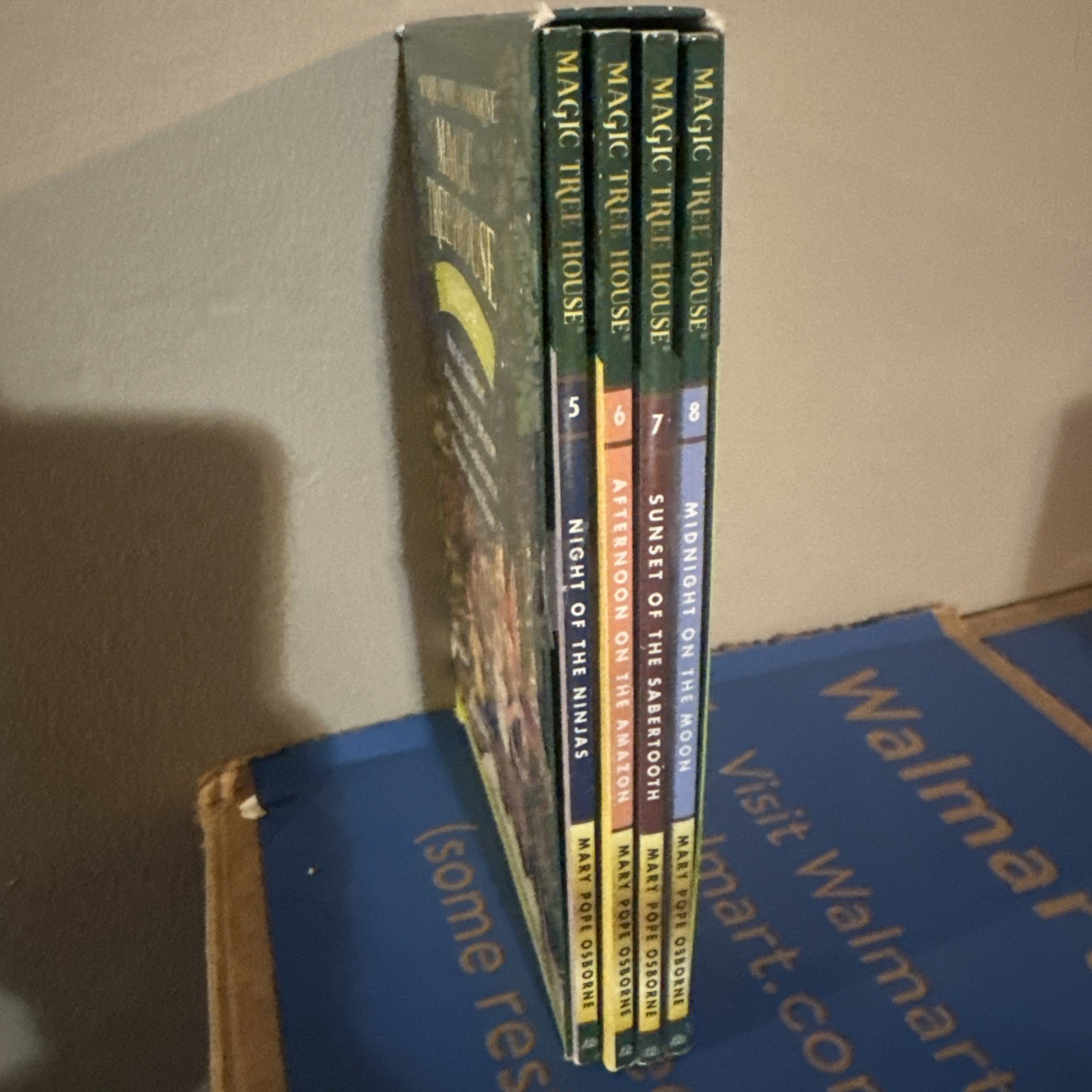 Magic Tree House Books 5-8 Boxed Set by Mary Pope Osborne (2002, Uk-Trade Paper)