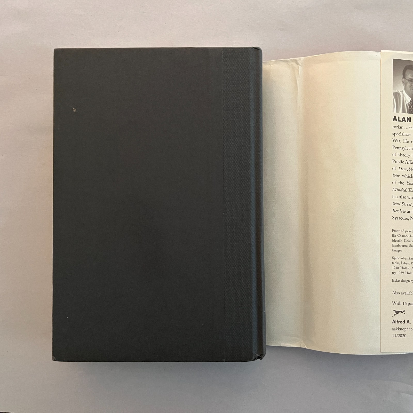 Britain at Bay Alan Allport WWII Britain 1938–1941 1st American Edition HC 2020