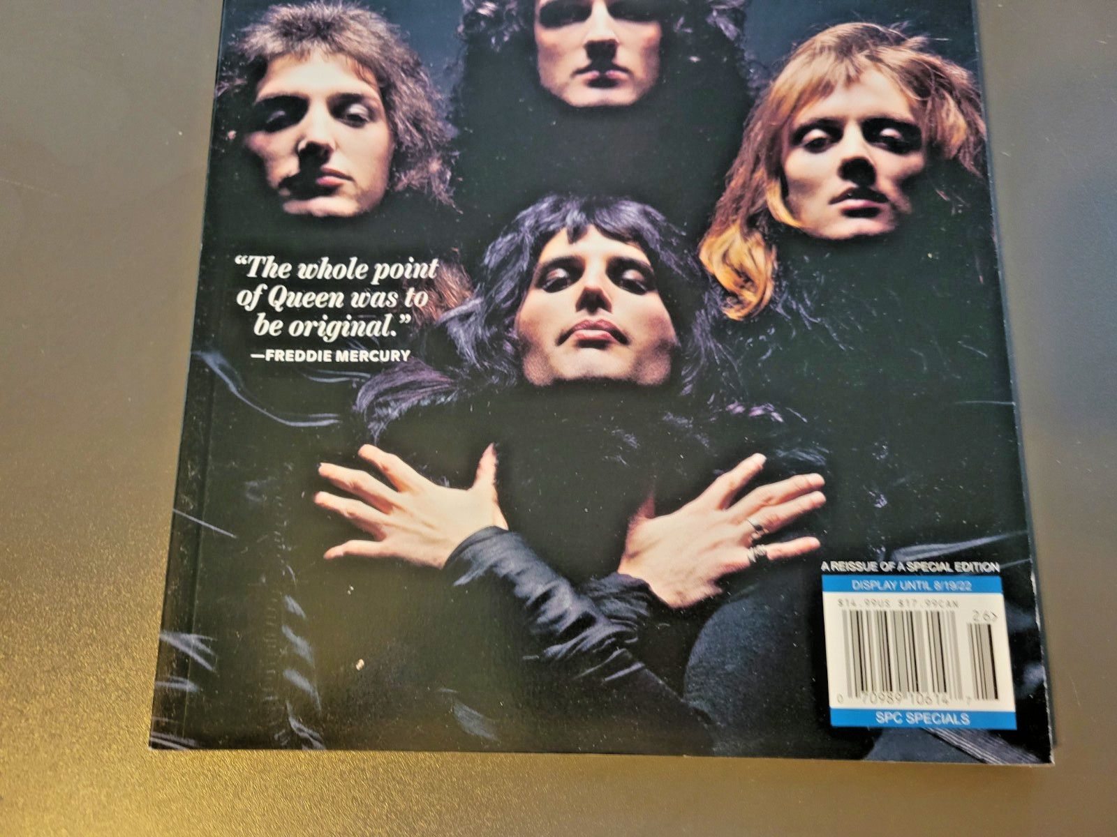 QUEEN Magazine by LIFE – Choice of 2 Covers – Band or Freddie Mercury – Rhapsody