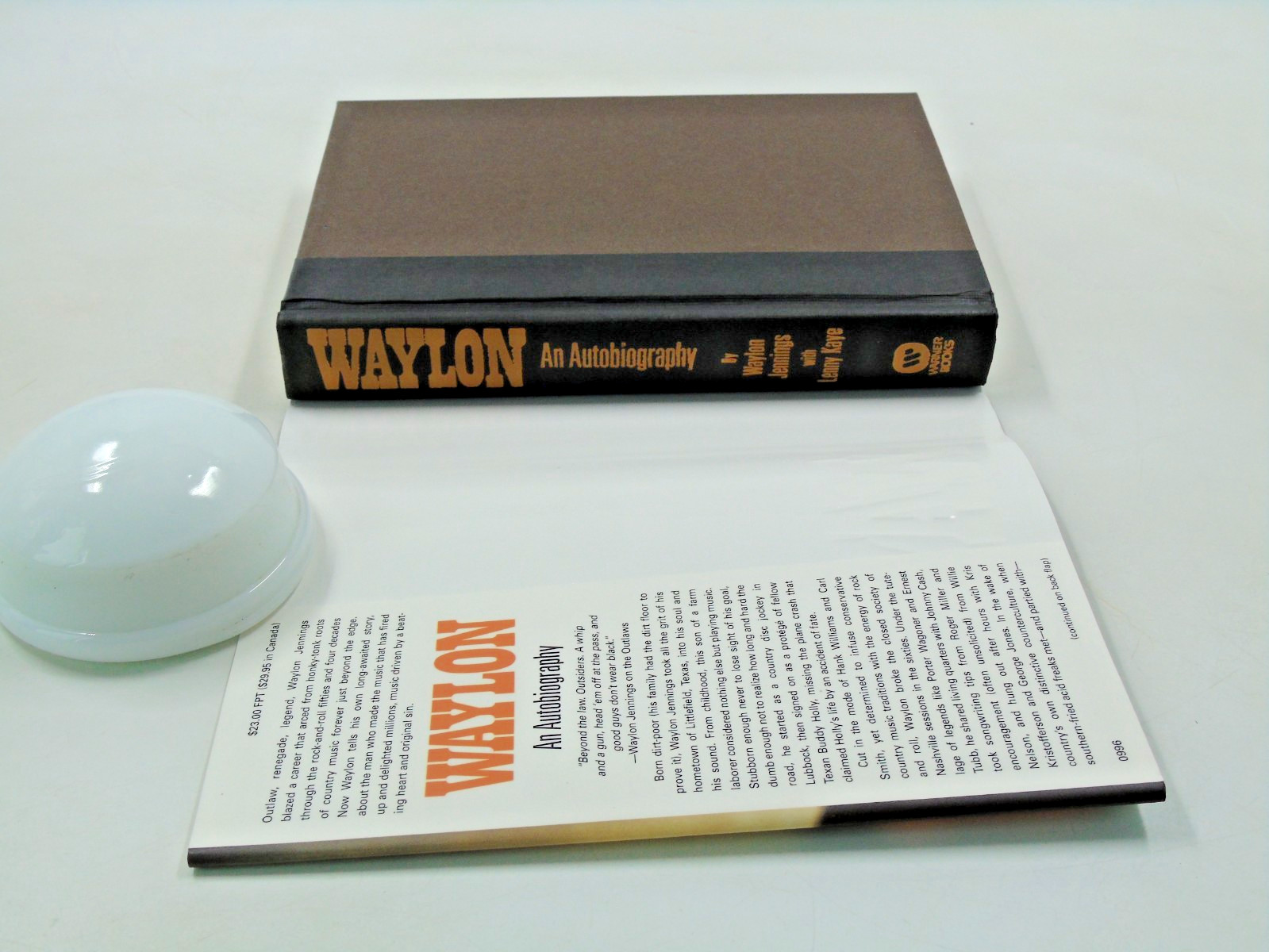 Vintage WAYLON AN AUTOBIOGRAPHY by Waylon Jennings w/Lenny Kaye 1st Print 1996
