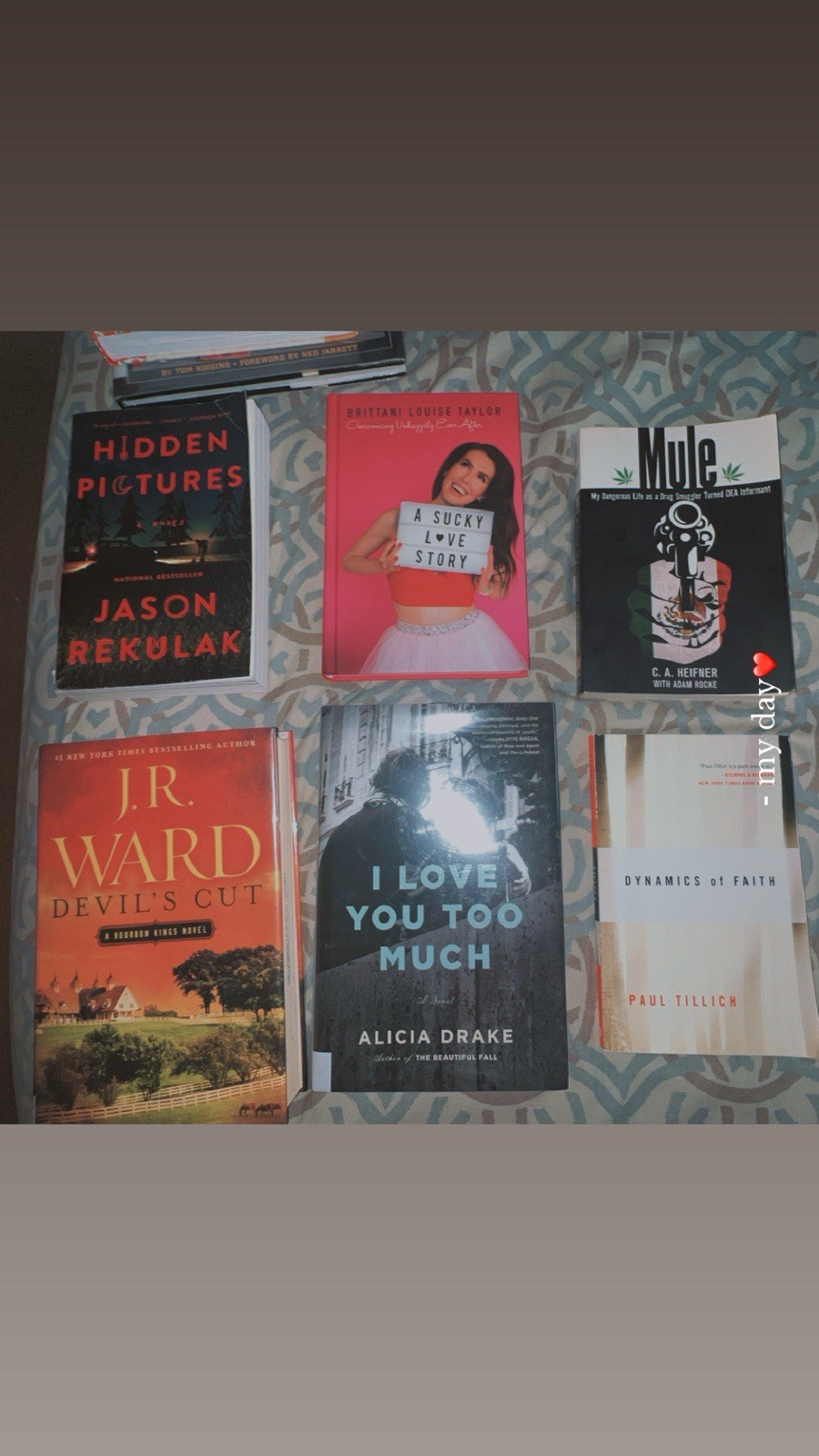 Mixed Bulk Lot of 6 Romance Fiction novels Paperback Books from Random Authors