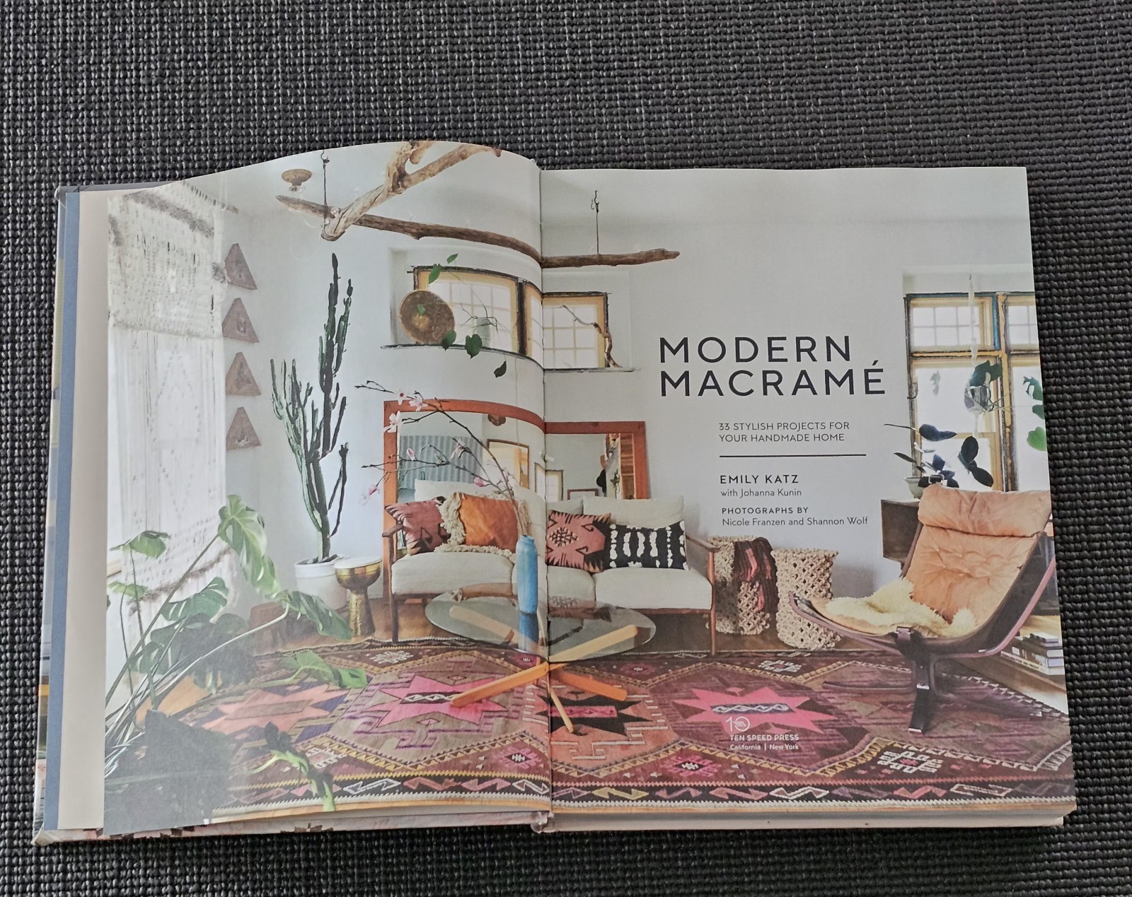 Modern Macramé Hardcover | 33 Projects | Ten Speed Press