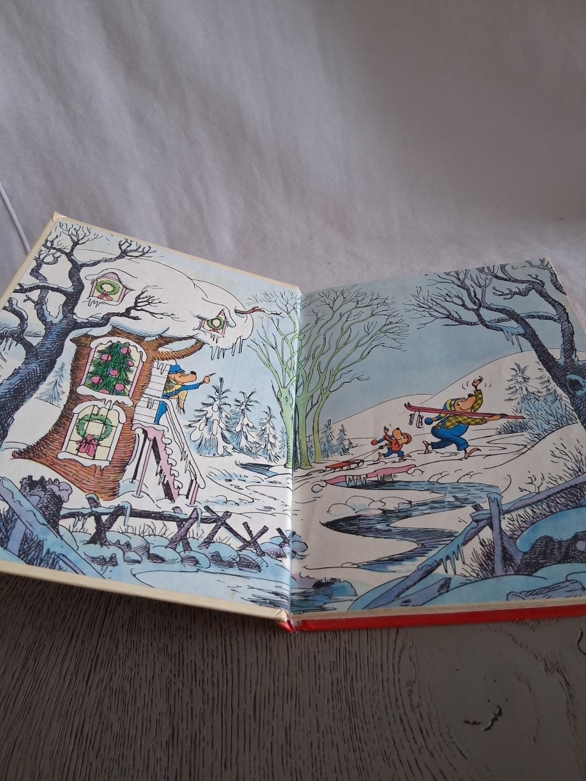 Vintage 1970 1st Edition “THE BEARS CHRISTMAS” by Stan & Jan Berenstain
