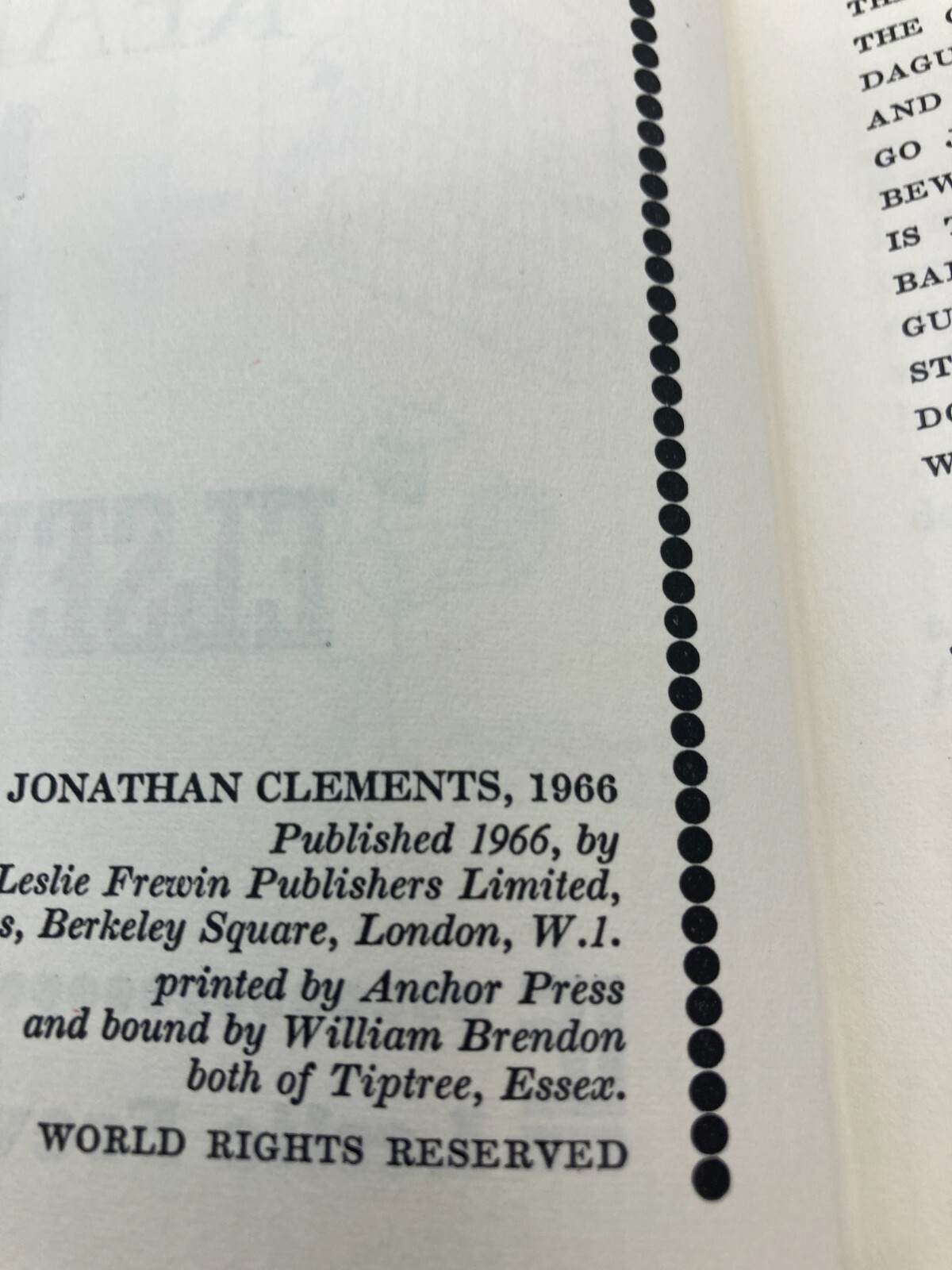 New Readers Begin Elsewhere By Jonathan Clements, Hardback – 1st Edition 1966