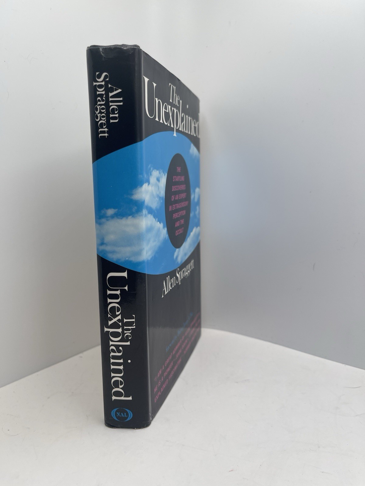 The Unexplained Allen Spraggett 1967 HC DJ ESP Occult Paranormal Book