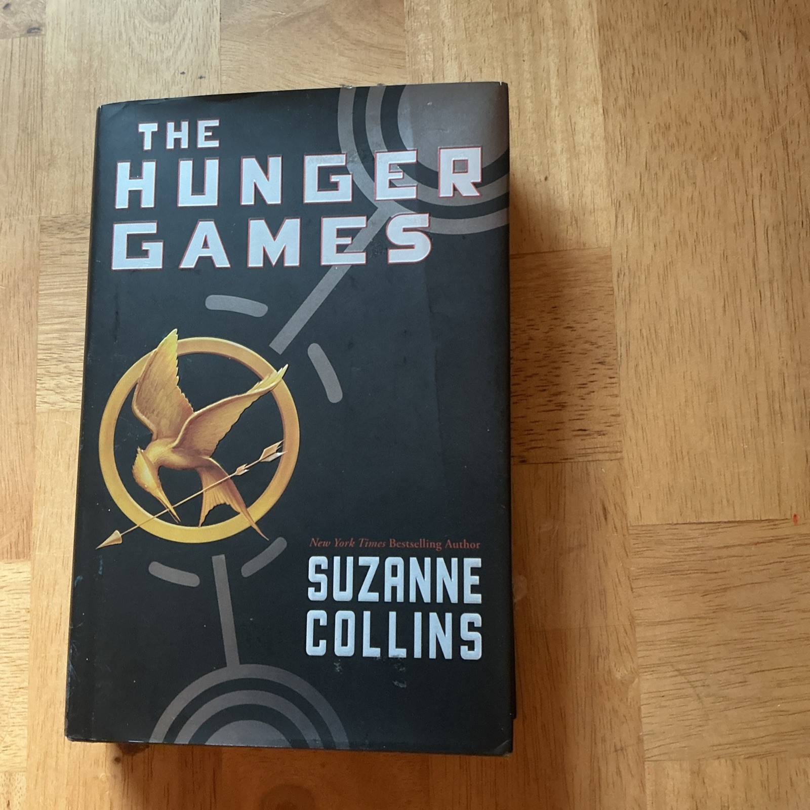 Hunger Games (Hunger Games, Book One) by Suzanne Collins (2008, Hardcover)