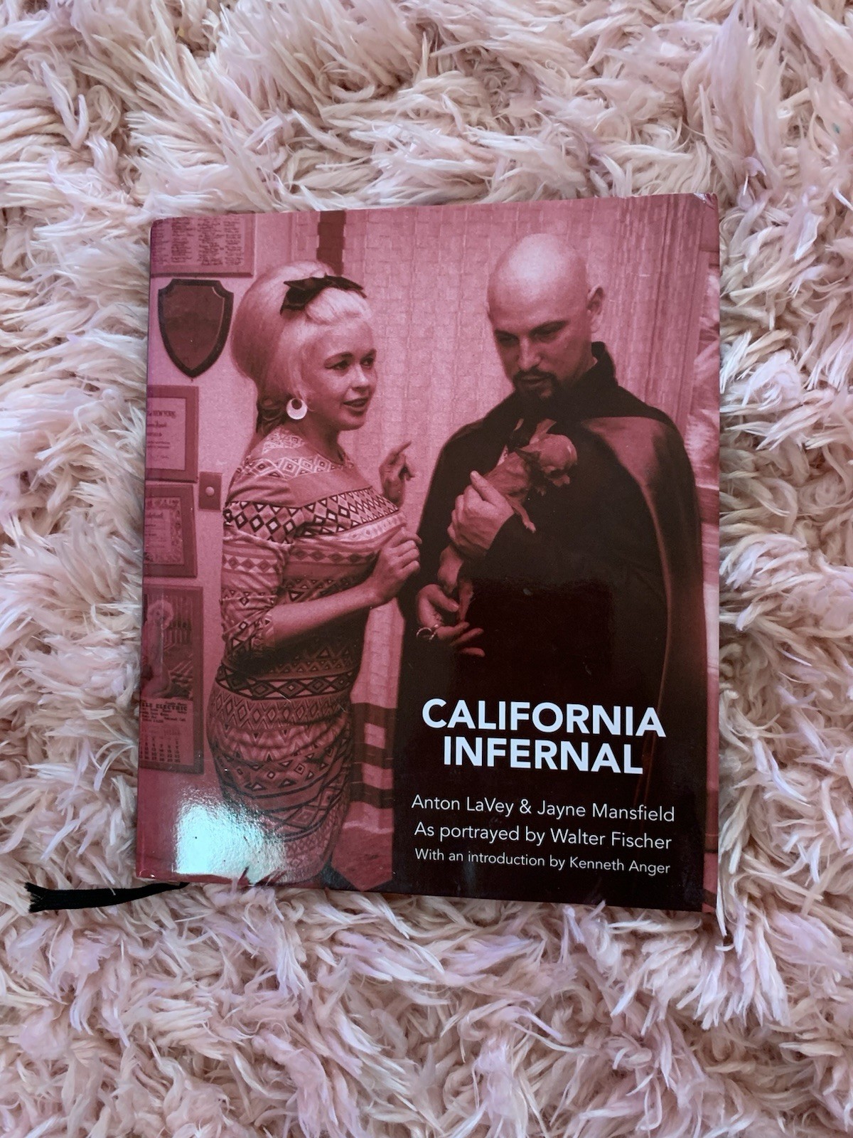 ANTON LAVEY JAYNE MANSFIELD CALIFORNIA INFERNAL BOOK FIRST EDITION RED VERSION