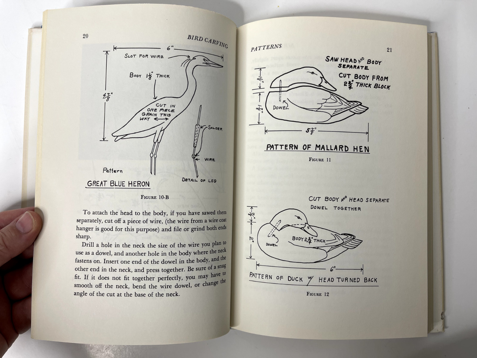 Bird Carving by Wendell Gilley, 1961. Hardcover Dust Jacket