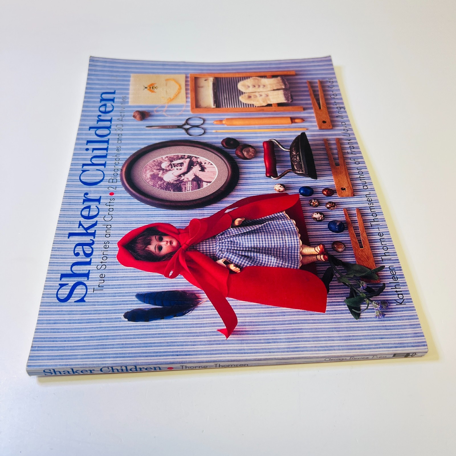 Shaker Children: True Stories and Crafts – Paperback