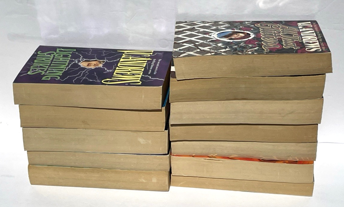 V.C. Andrews 26 Paperback Book Lot Flowers In The Attic +More Several Keyholes