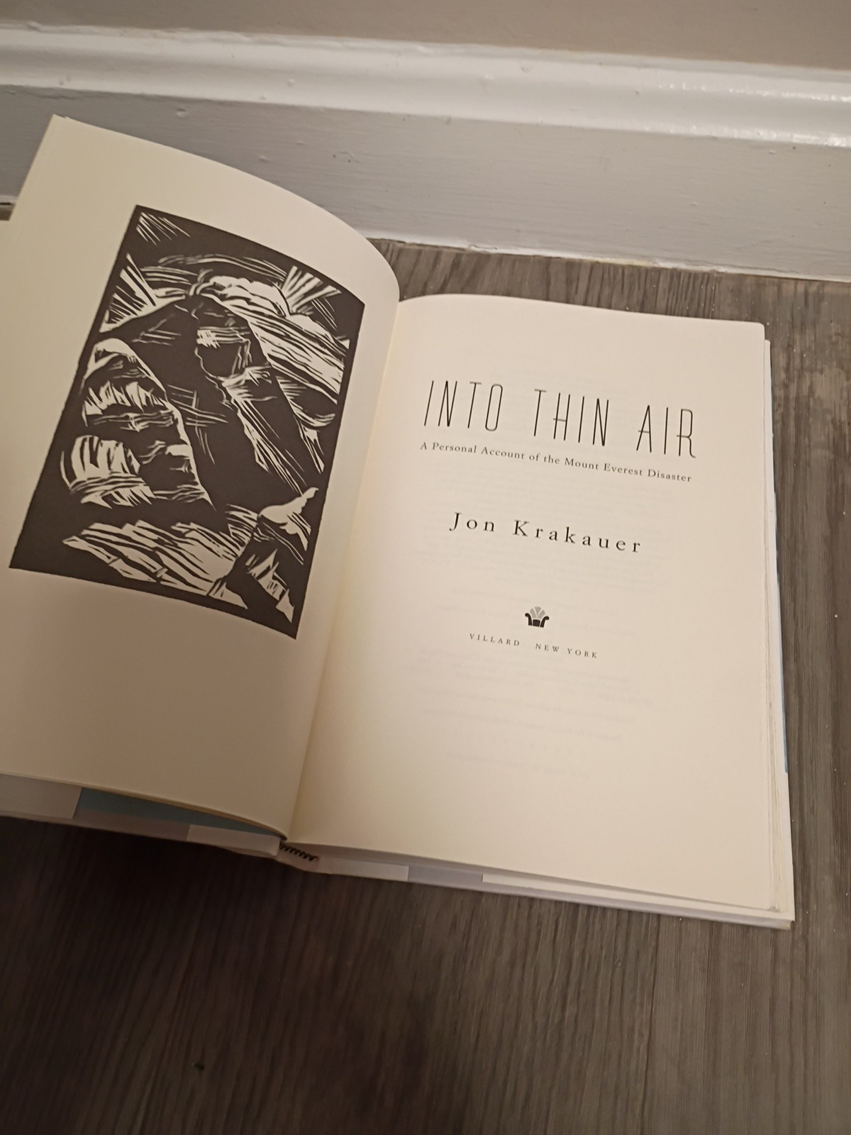 Into Thin Air (1997) – Jon Krakauer – True First Edition, First Printing VF-EX