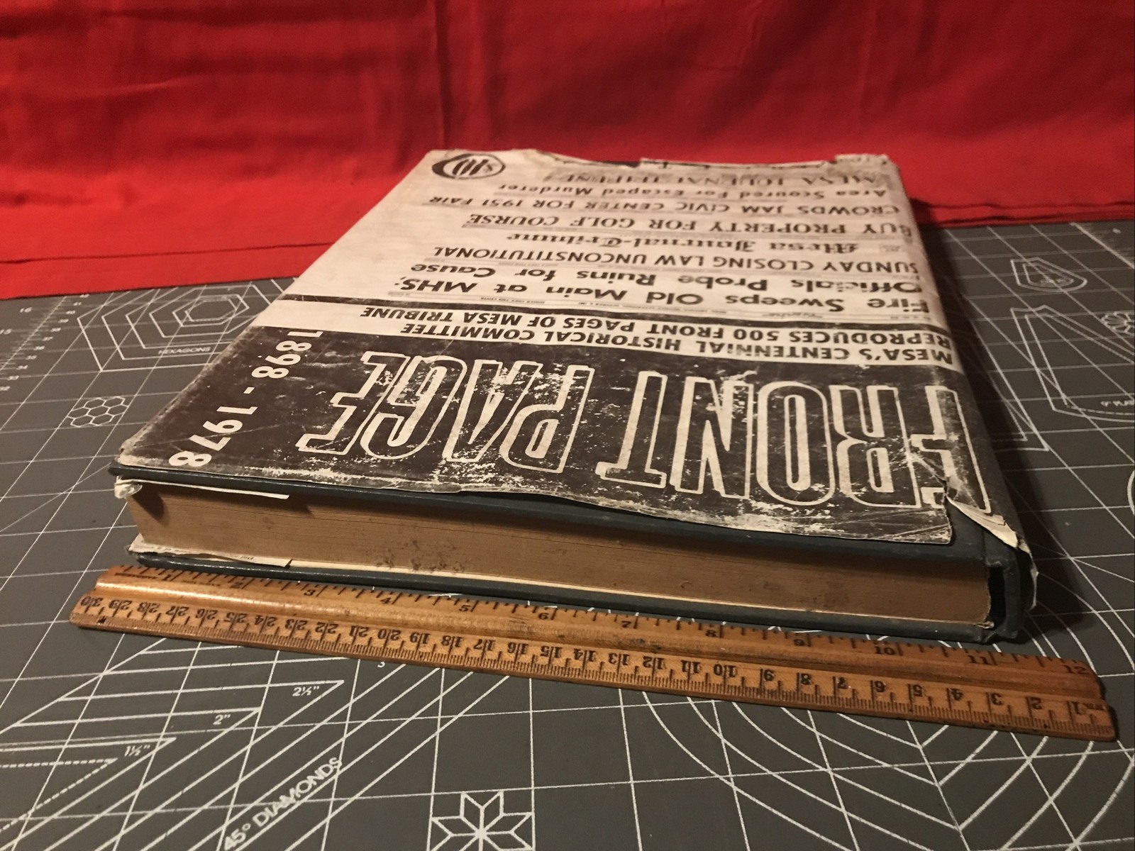 Vintage 1898-1978 Front Page Mesa Tribune Hardcover Book 500 Front Pages