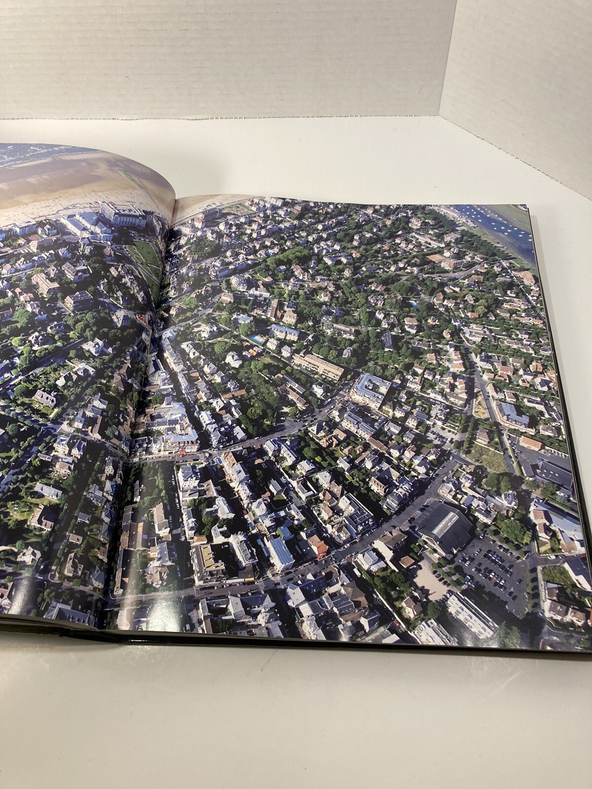Sublime France (Fr Edition) Hardcover 430 Pages-400+ Photos-Tana Editions 2008