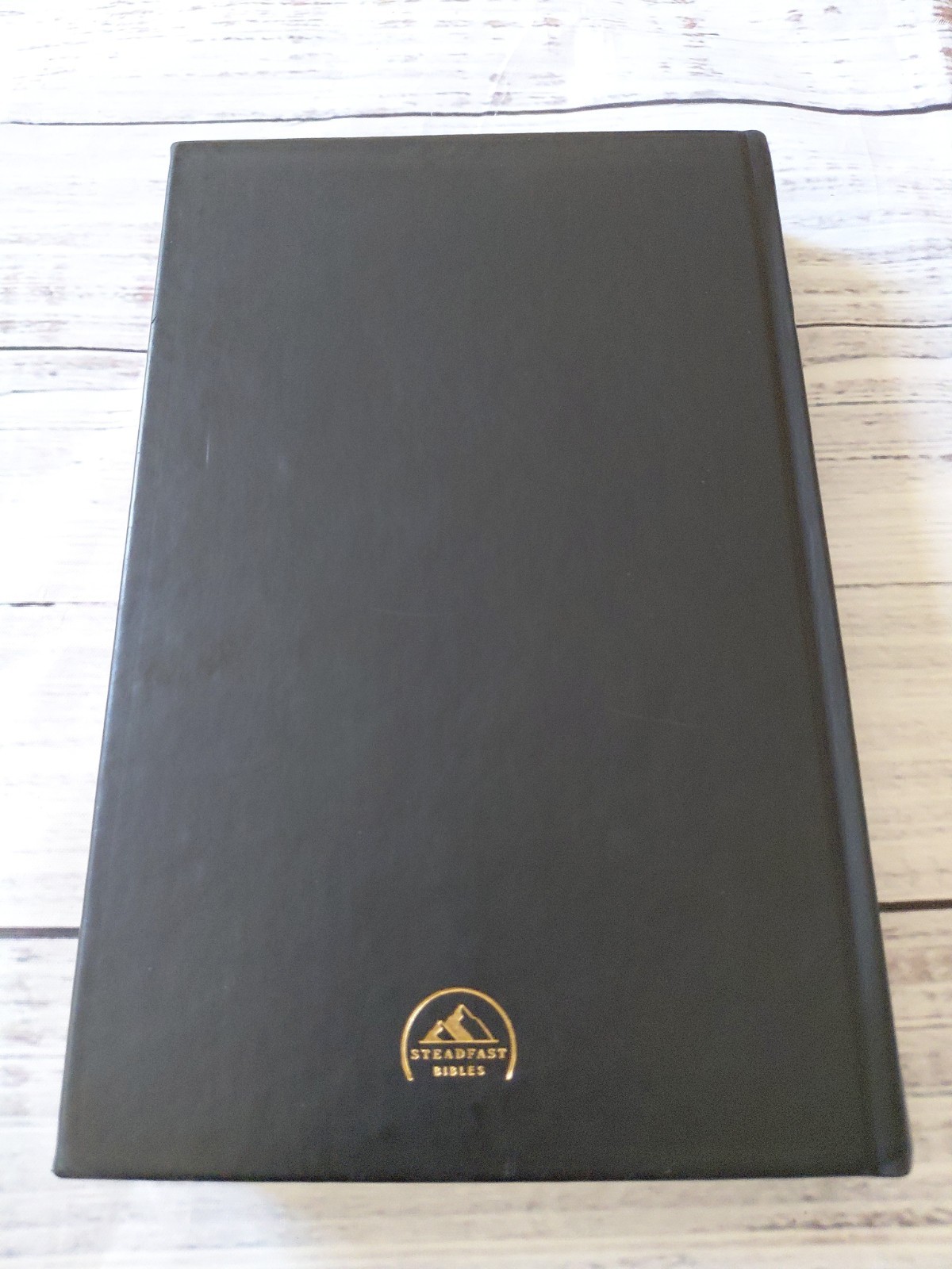LSB Holy Bible Black Hardcover: Legacy Standard Bible 2 Column Verse By Verse