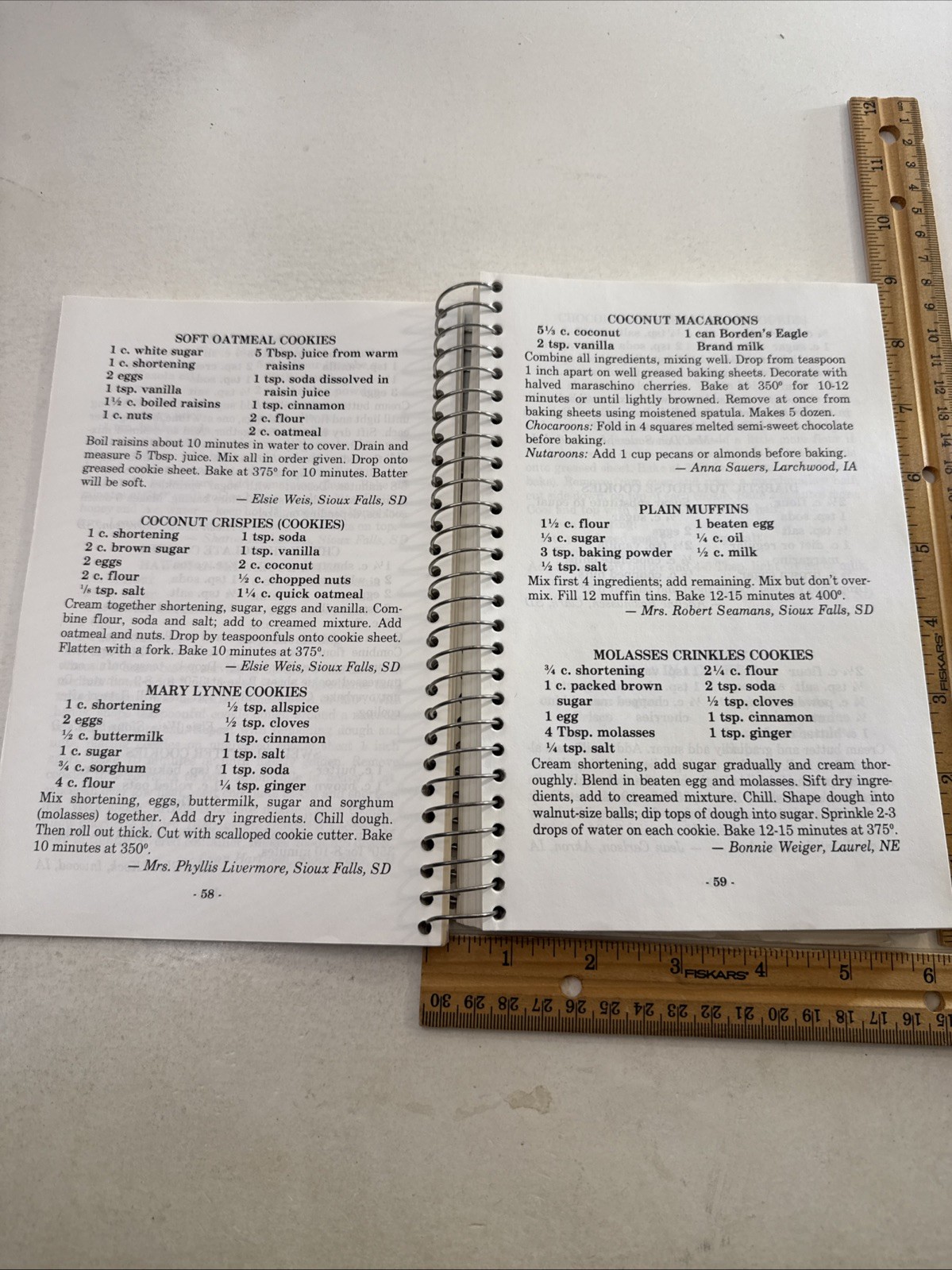 Sioux Falls South Dakota SD Cookbook Vintage 1980s KELO Radio Station Midwestern