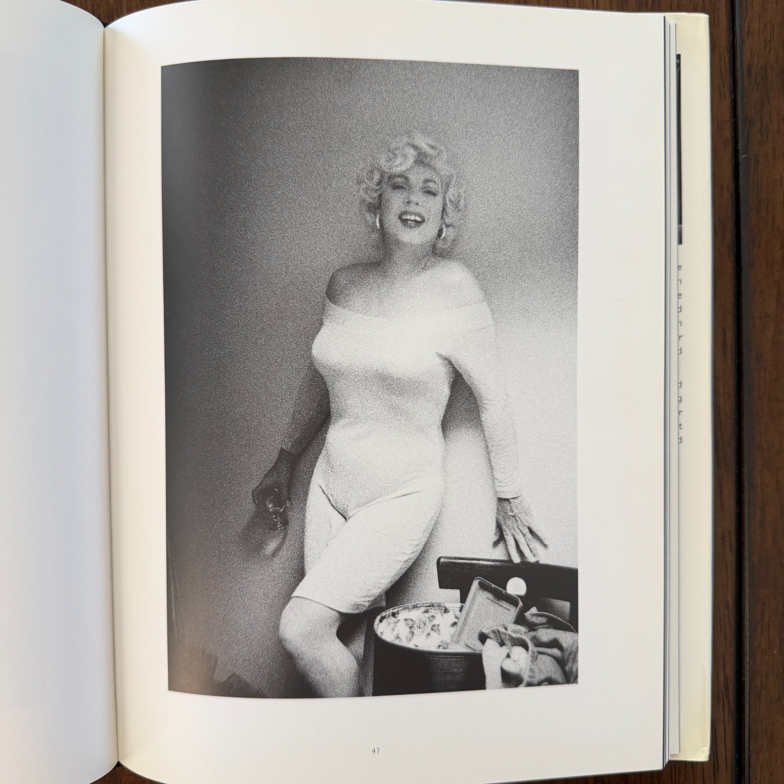 Walk on the Wild Side by Jeanette Jones (1995 1st Printing) LGBT Drag Queens HC