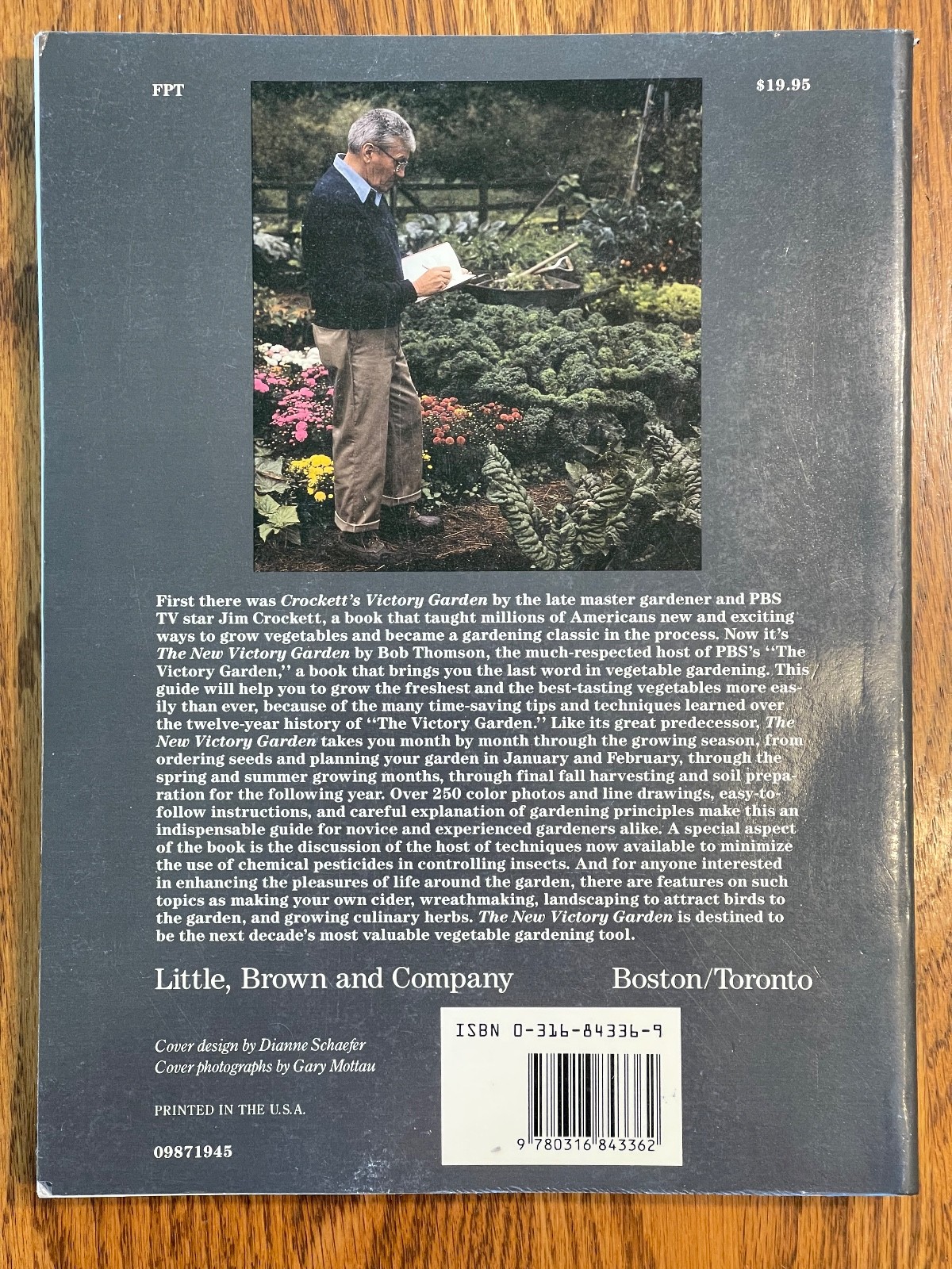 “The New Victory Garden” VTG Book by Bob Thomson, 1st Edition, 1987, 294 Pages