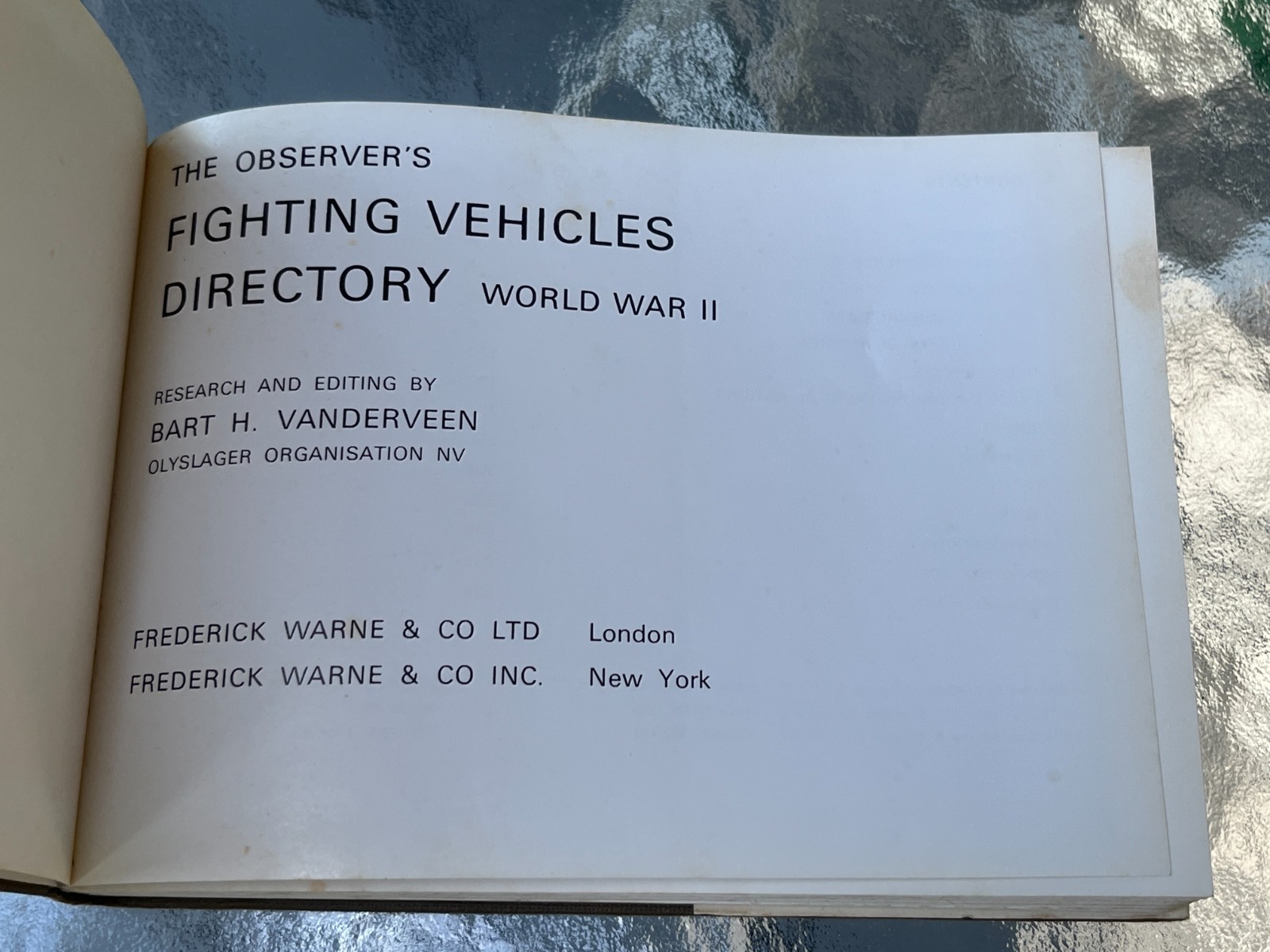 The Observer’s FIGHTING VEHICLES Directory – World War II, – 1969