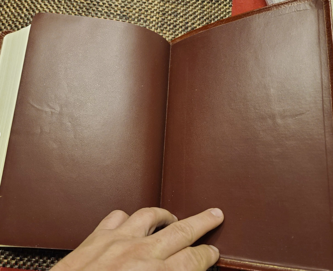 NKJV Open Bible Large Print Genuine Leather Extended Edition 10th Anniversary